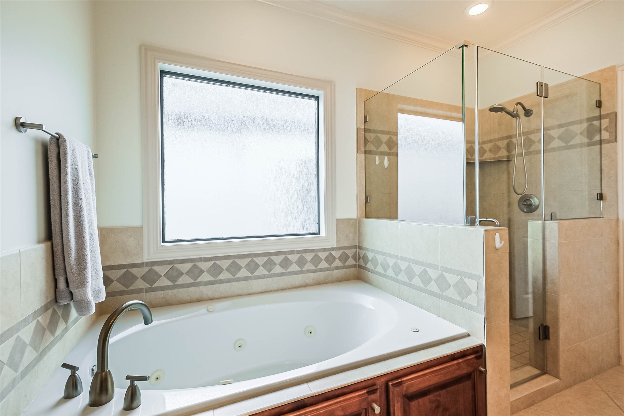 5217 Rose Street A Property Photo 33