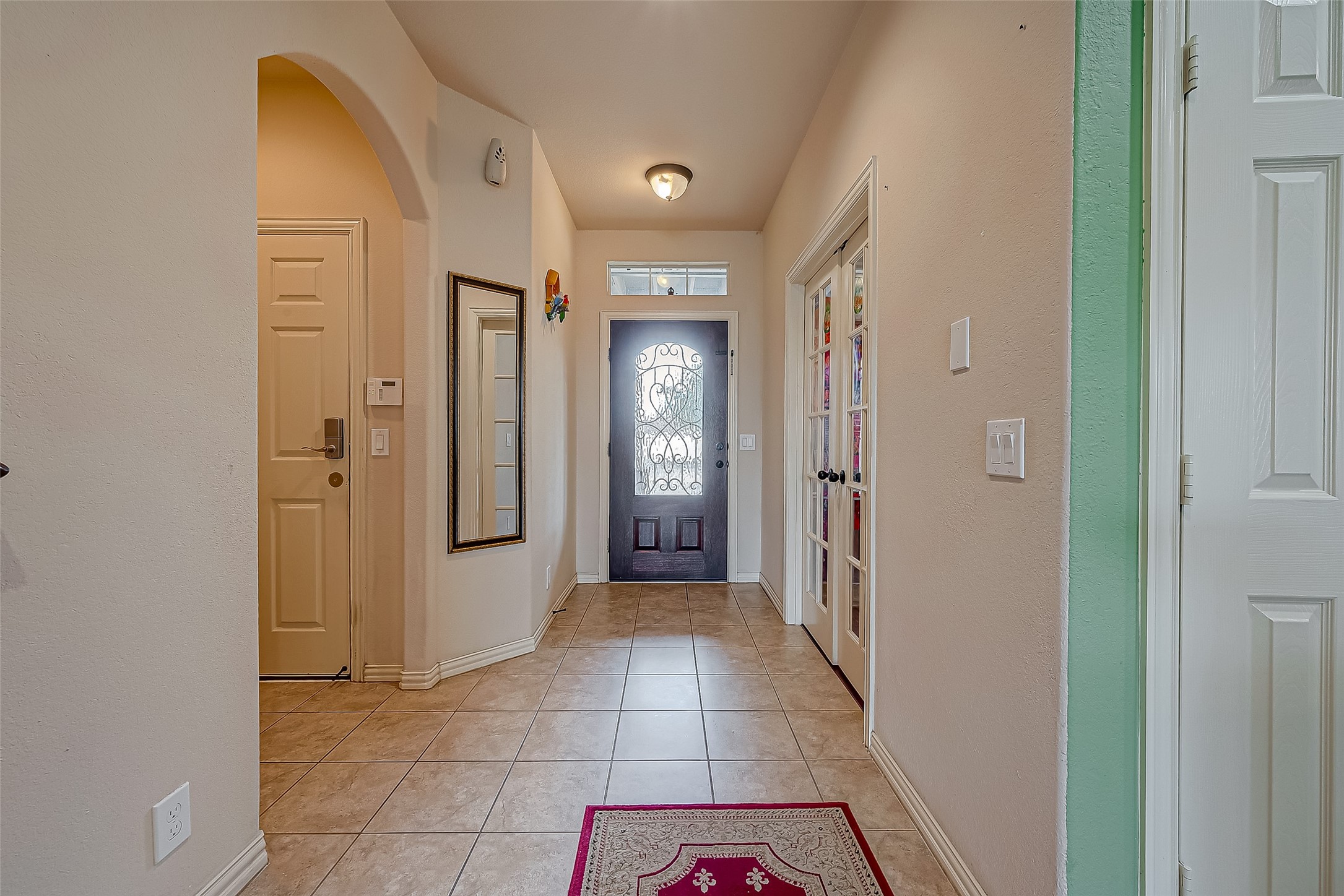 5626 Jay Thrush Drive Property Photo 6