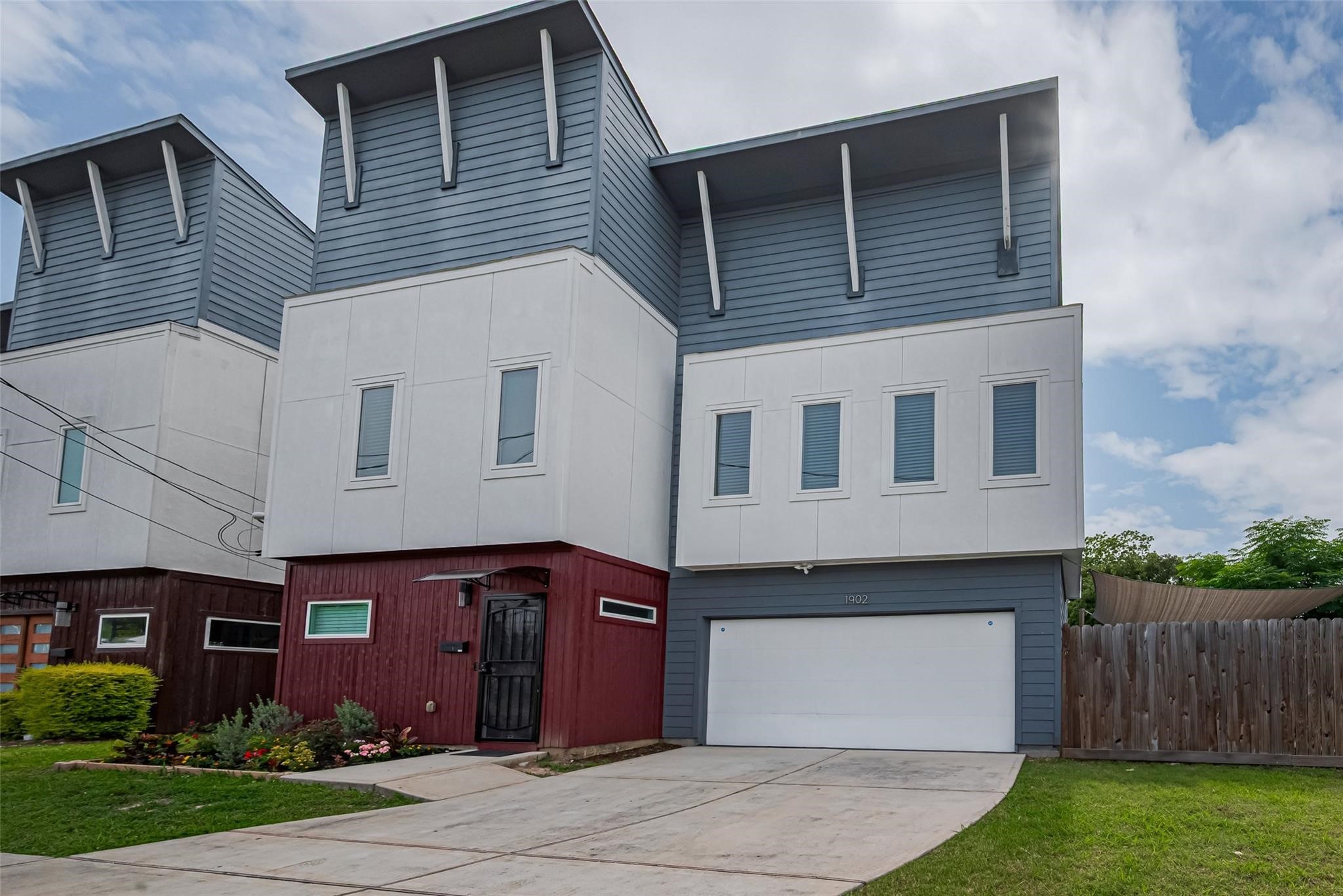 1902 Dan Street Property Photo 1