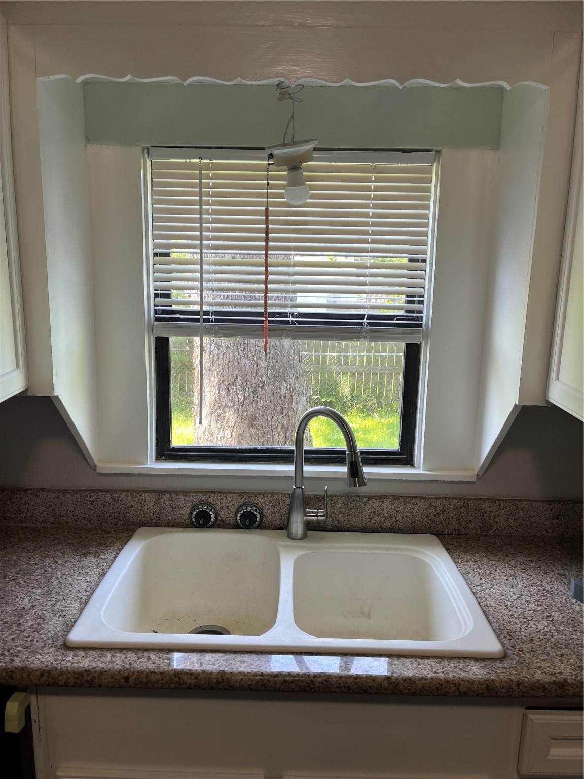 205 N Elm Street Property Photo 9