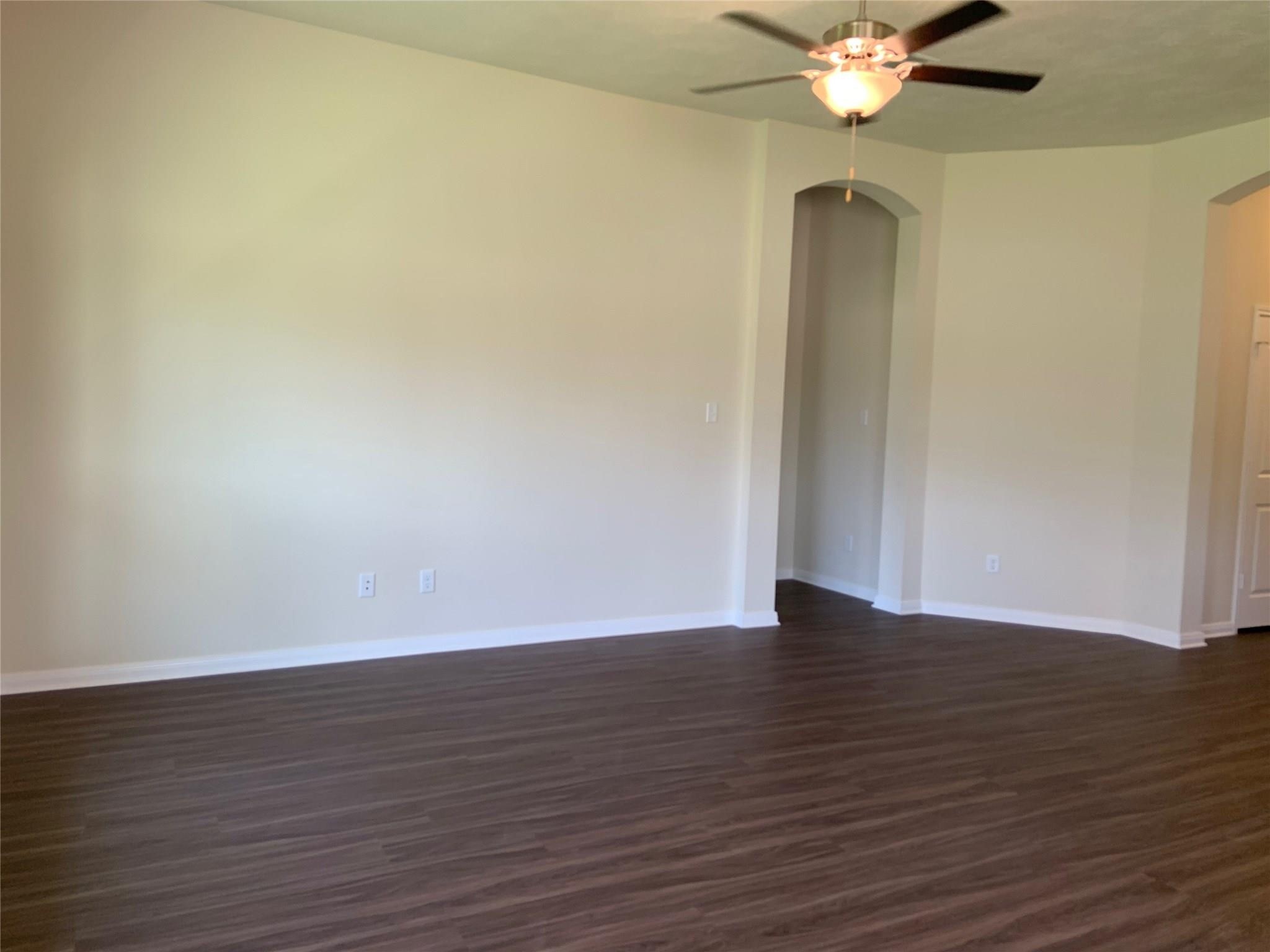 139 Bates Court Property Photo 8