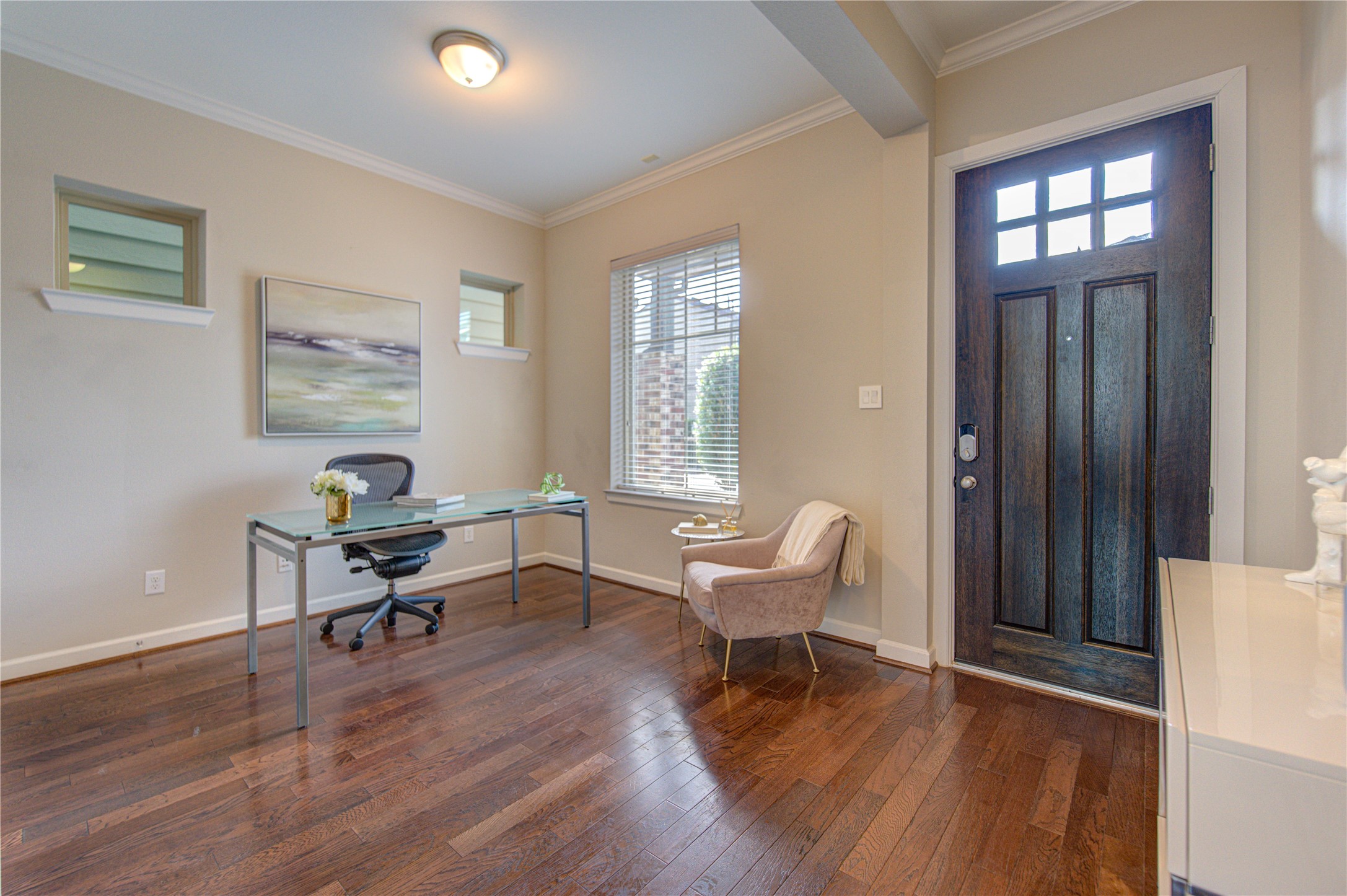 8812 Narrow Leaf Street Property Photo 4