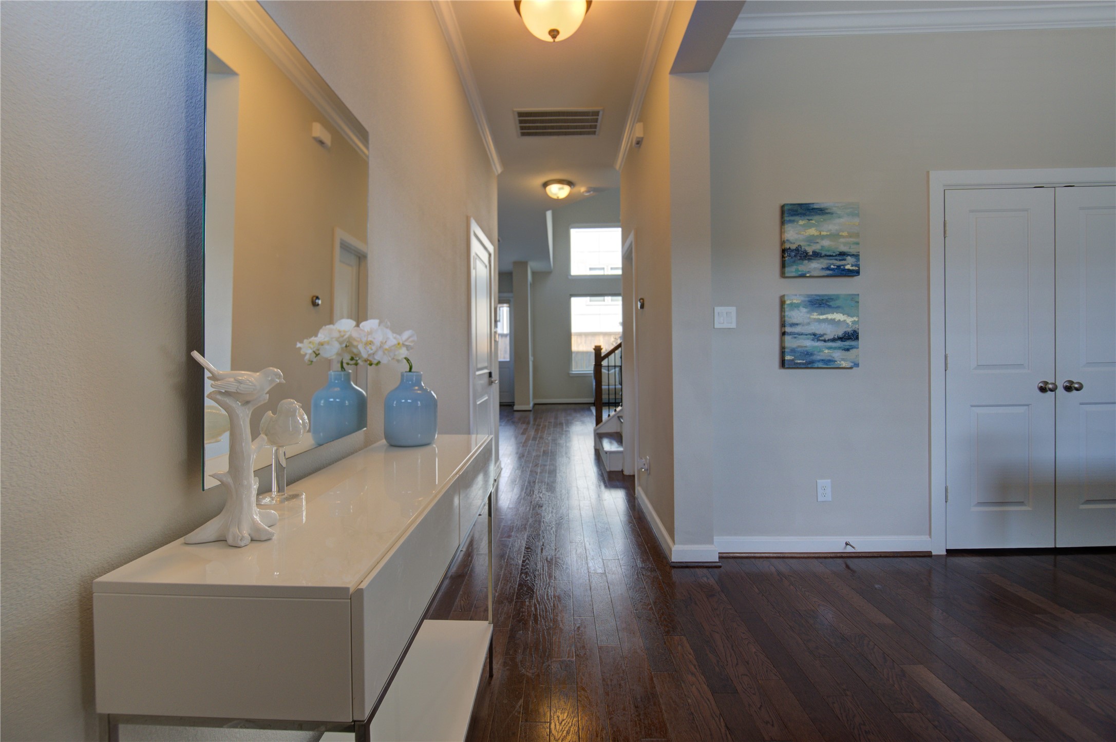 8812 Narrow Leaf Street Property Photo 5