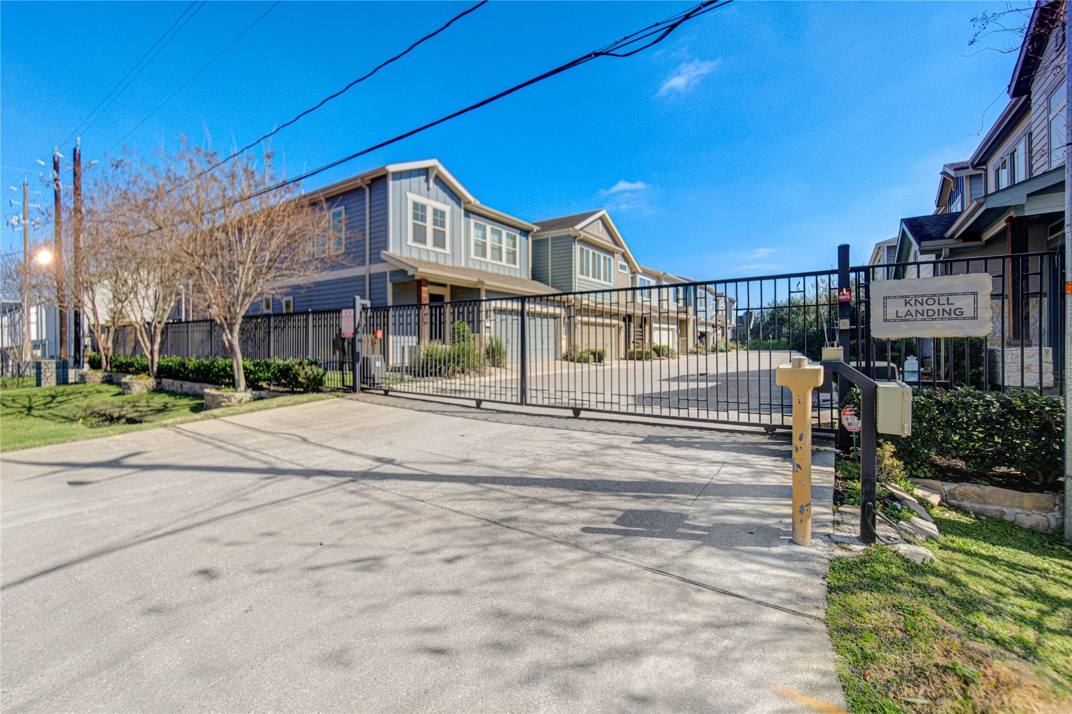 8812 Narrow Leaf Street Property Photo 38