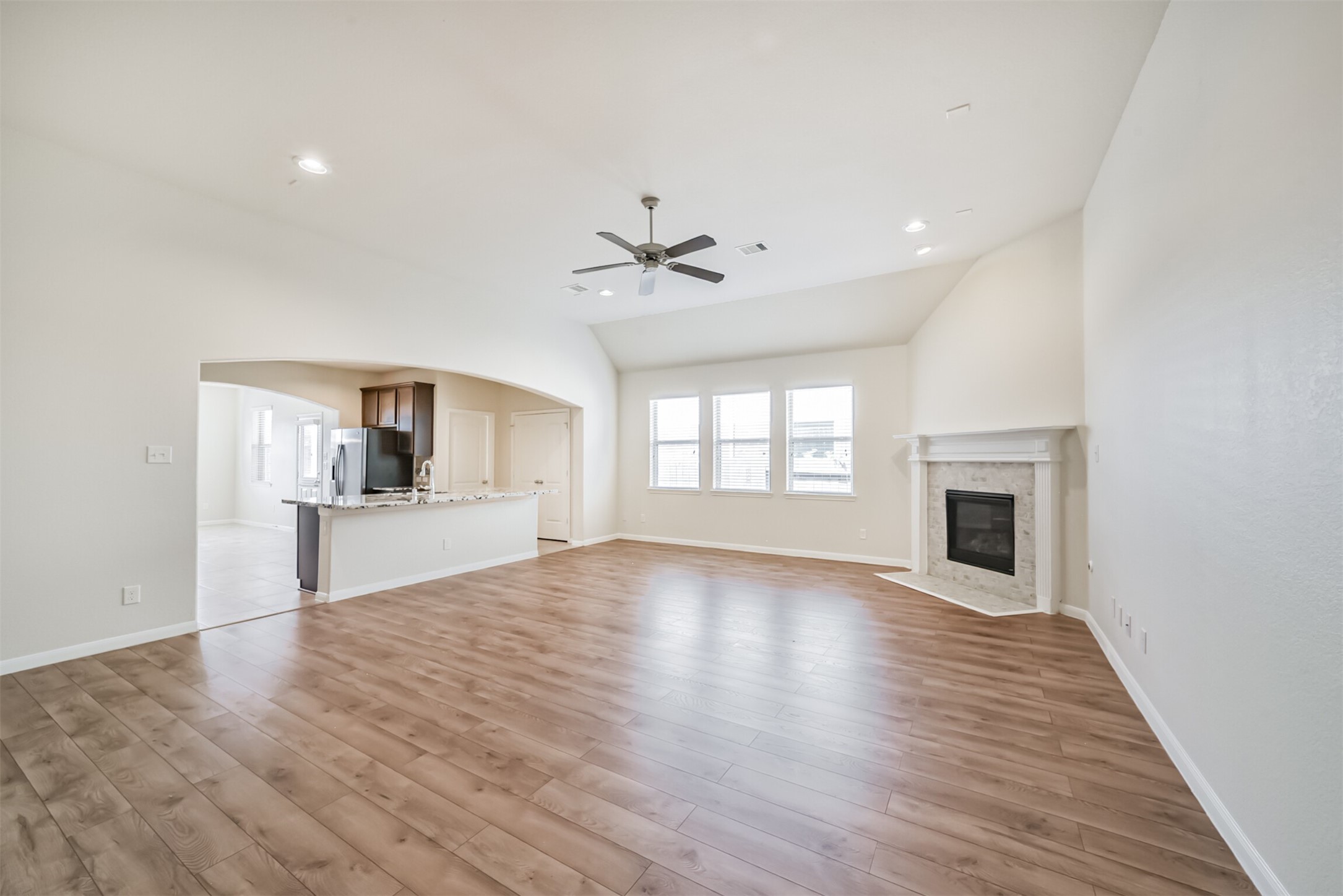 27007 Soapstone Terrace Lane Property Photo 4