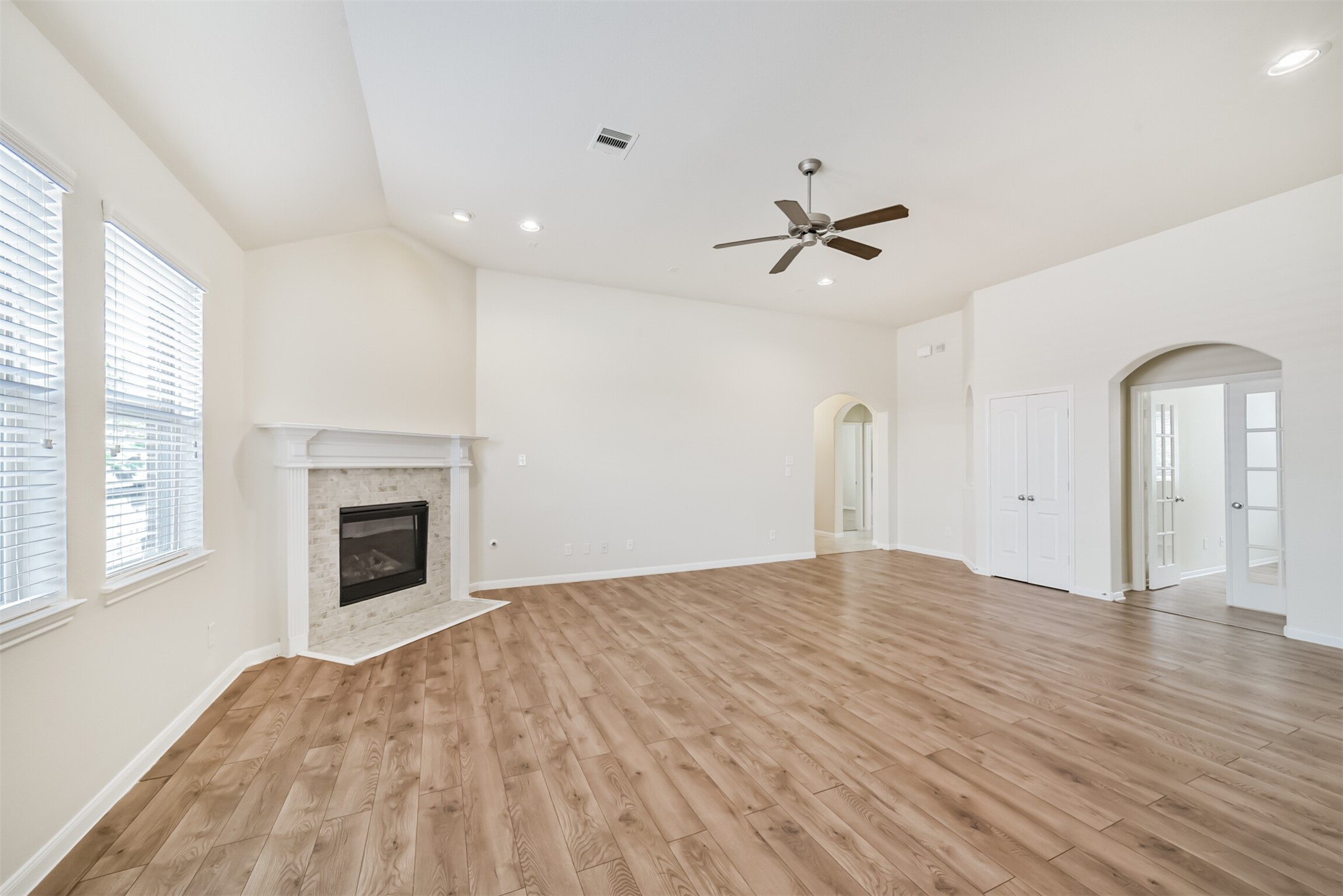 27007 Soapstone Terrace Lane Property Photo 5