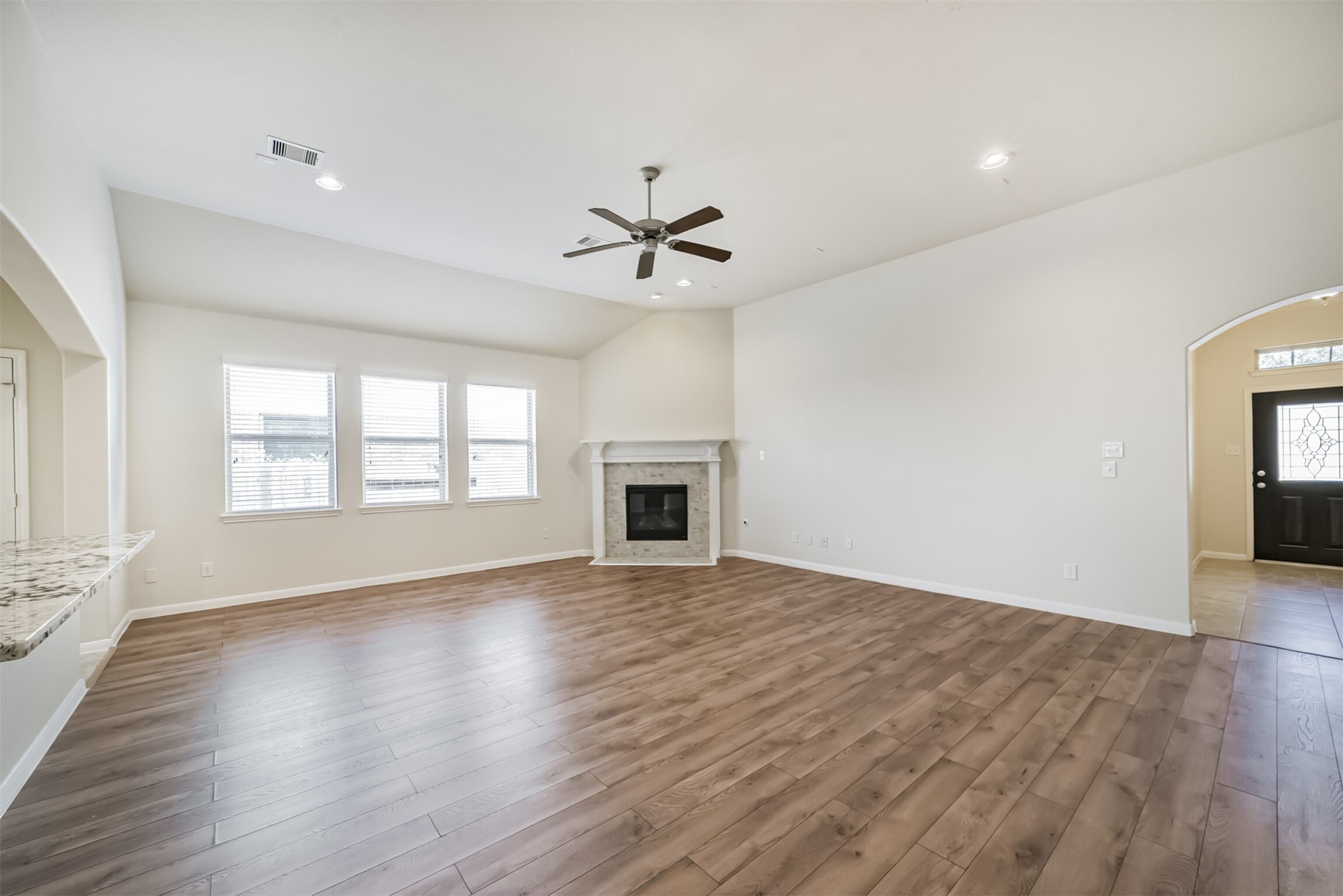 27007 Soapstone Terrace Lane Property Photo 6