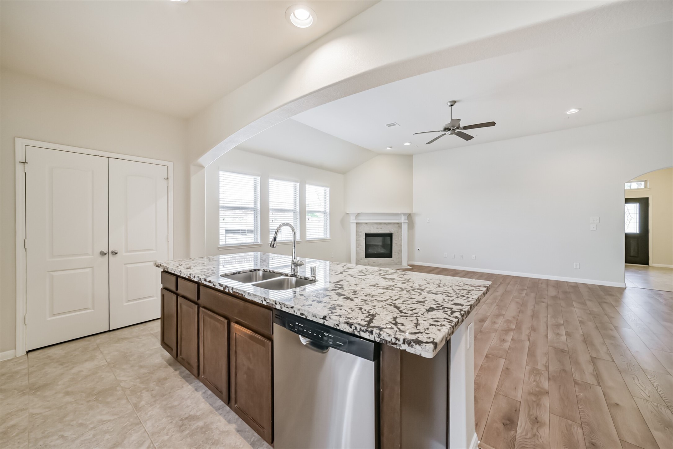 27007 Soapstone Terrace Lane Property Photo 12