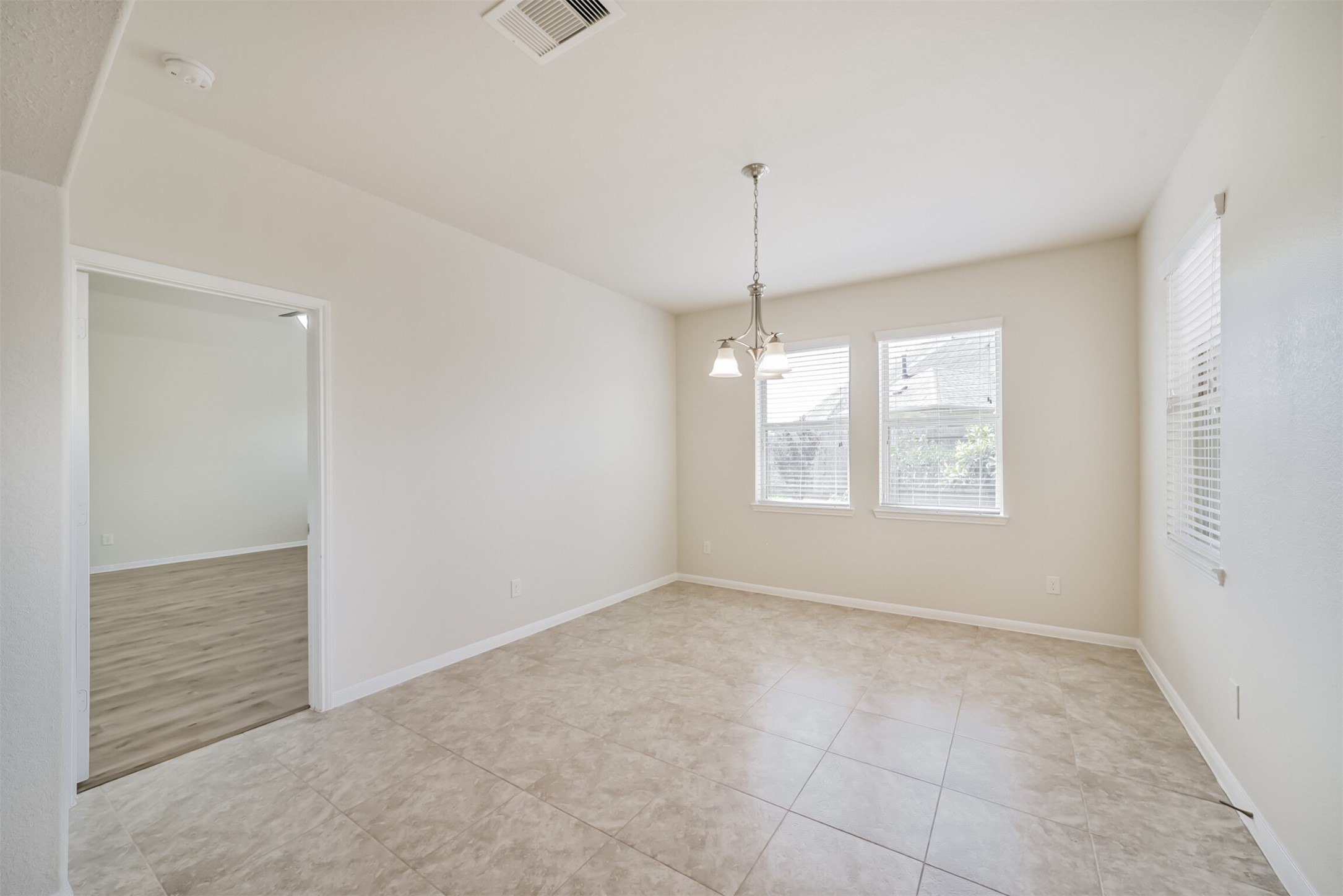 27007 Soapstone Terrace Lane Property Photo 13