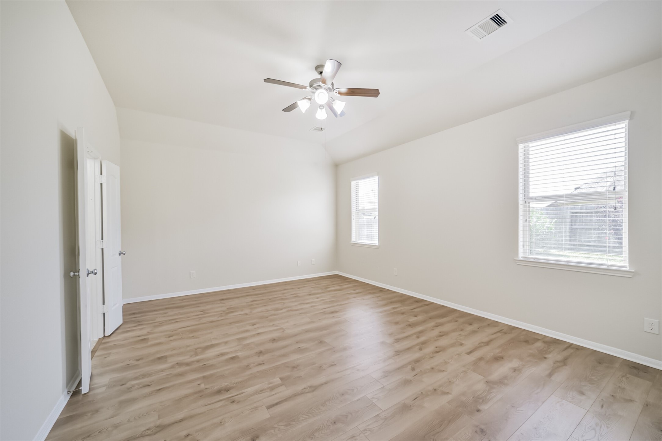 27007 Soapstone Terrace Lane Property Photo 17