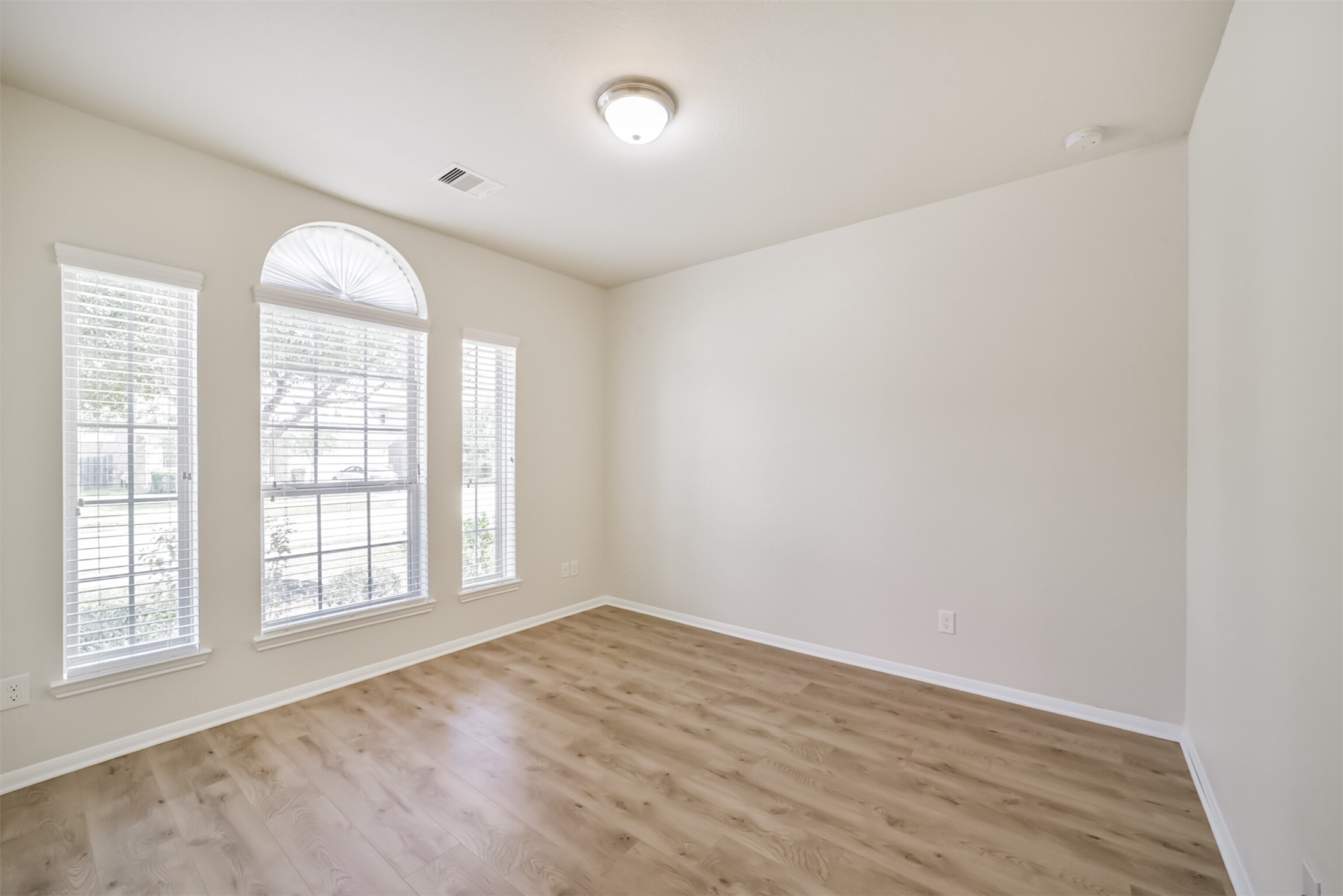 27007 Soapstone Terrace Lane Property Photo 22