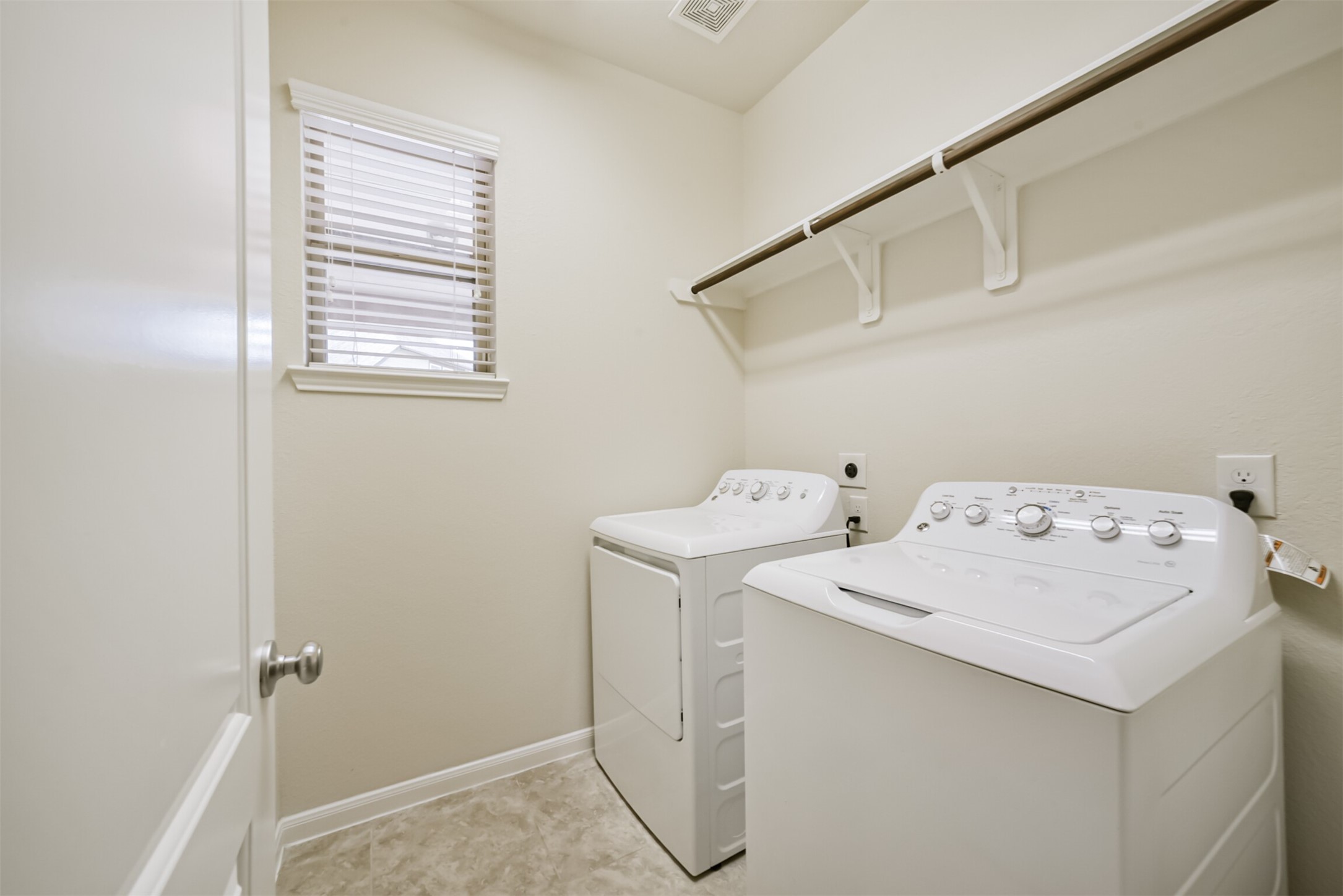 27007 Soapstone Terrace Lane Property Photo 29