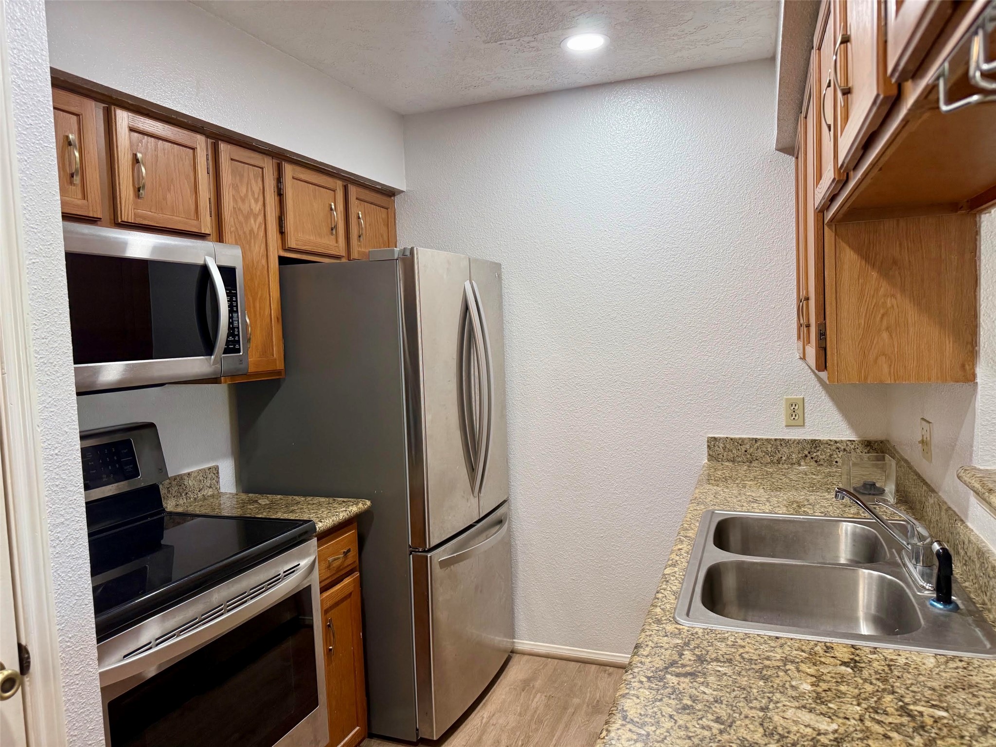 3600 Jeanetta Street 512 Property Photo 6