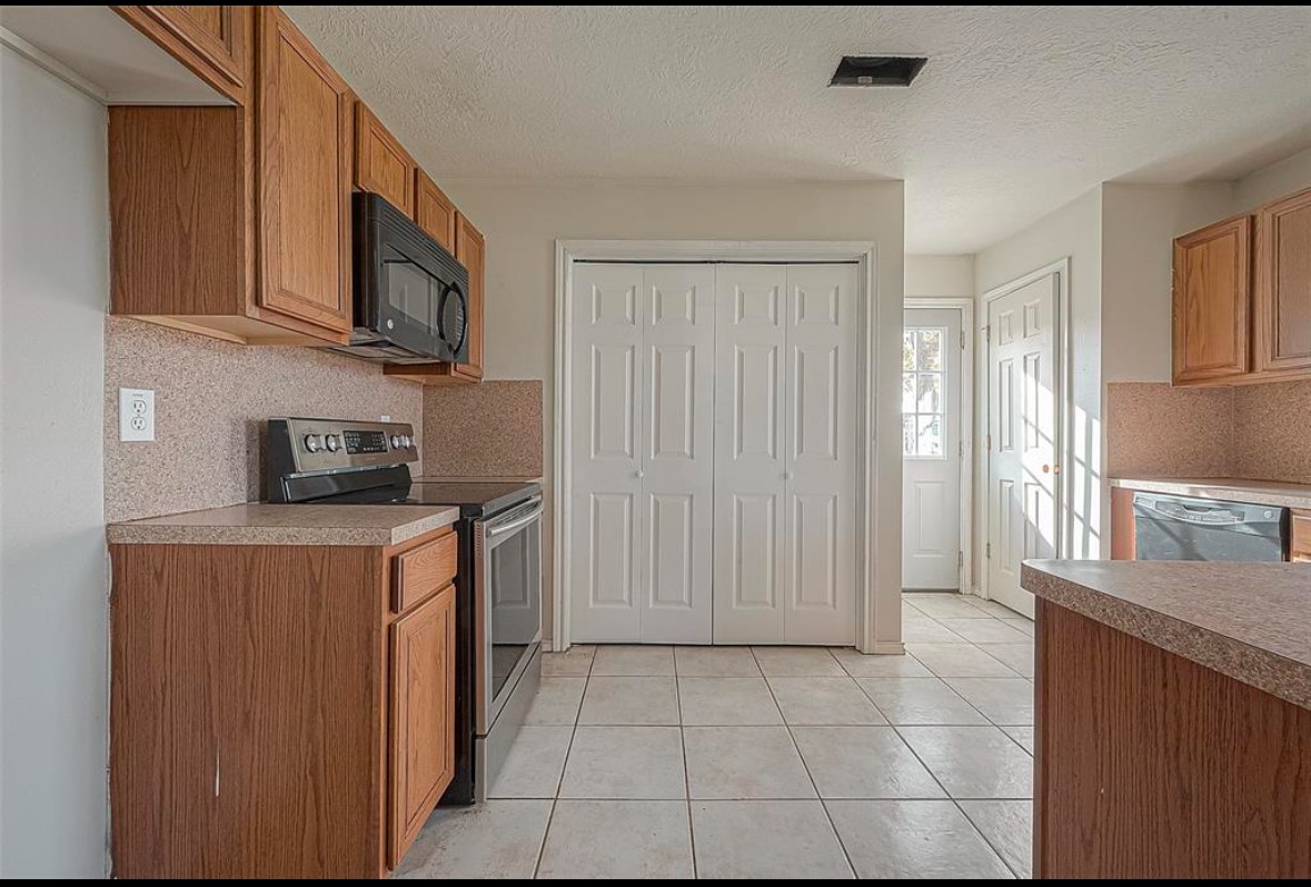 1512 Bayou Drive Property Photo 11