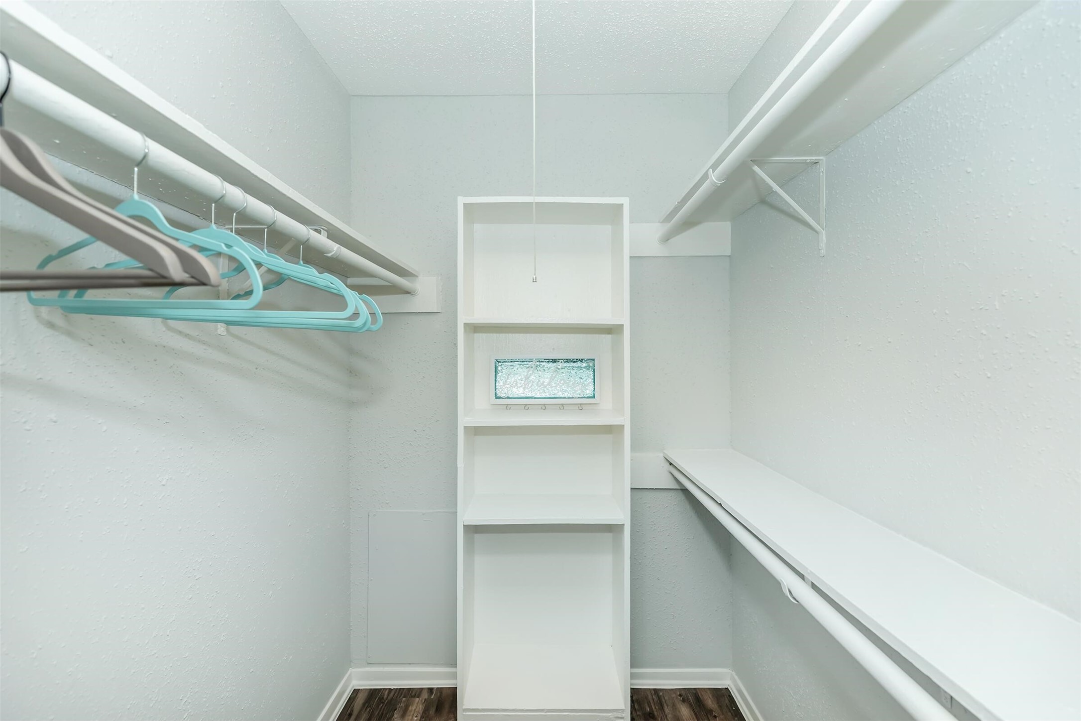3001 Hillcroft Street G1106 Property Photo 5