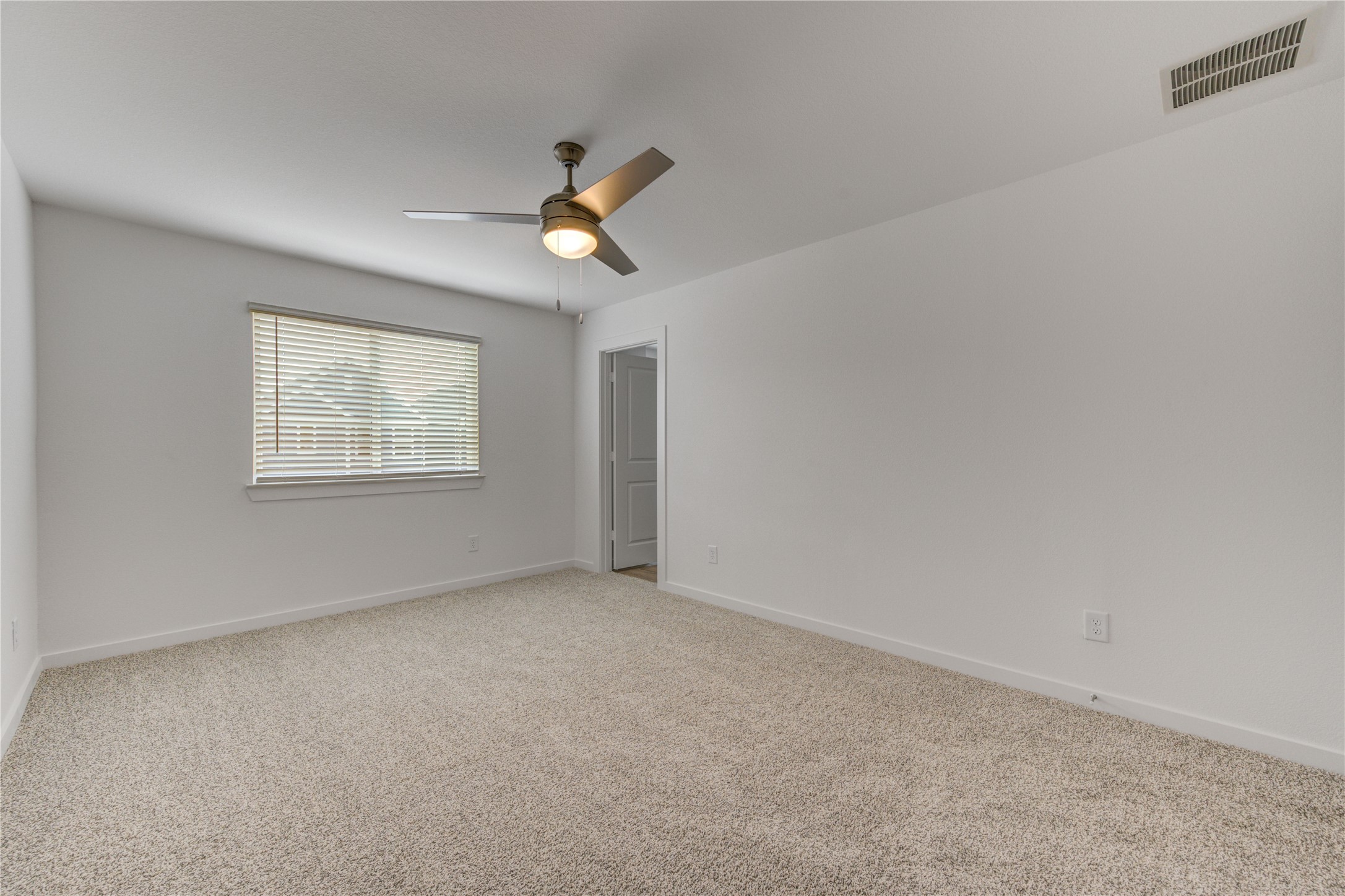 3550 Lovebird Lane Property Photo 14