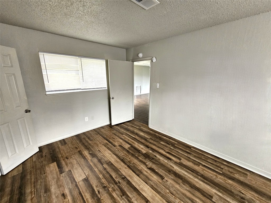2421 16th Avenue N Property Photo 11