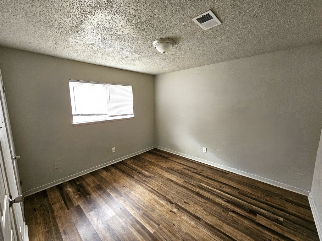 2421 16th Avenue N Property Photo 12