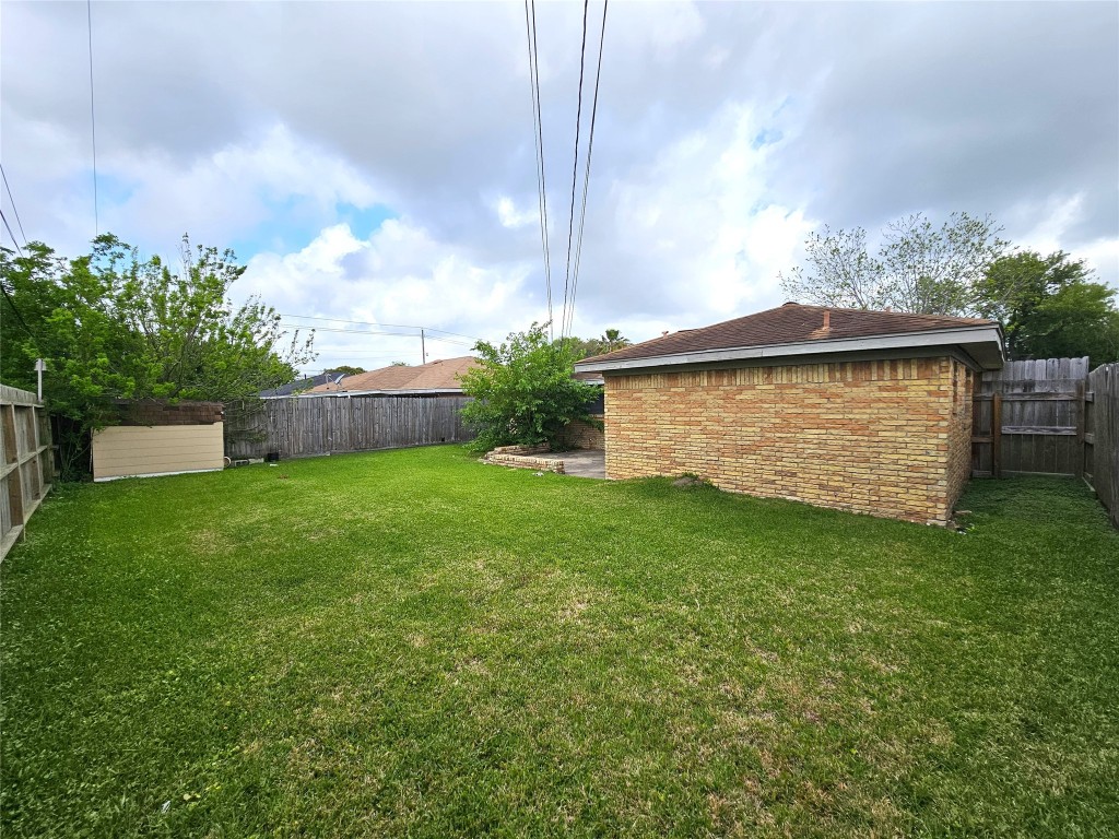 2421 16th Avenue N Property Photo 19