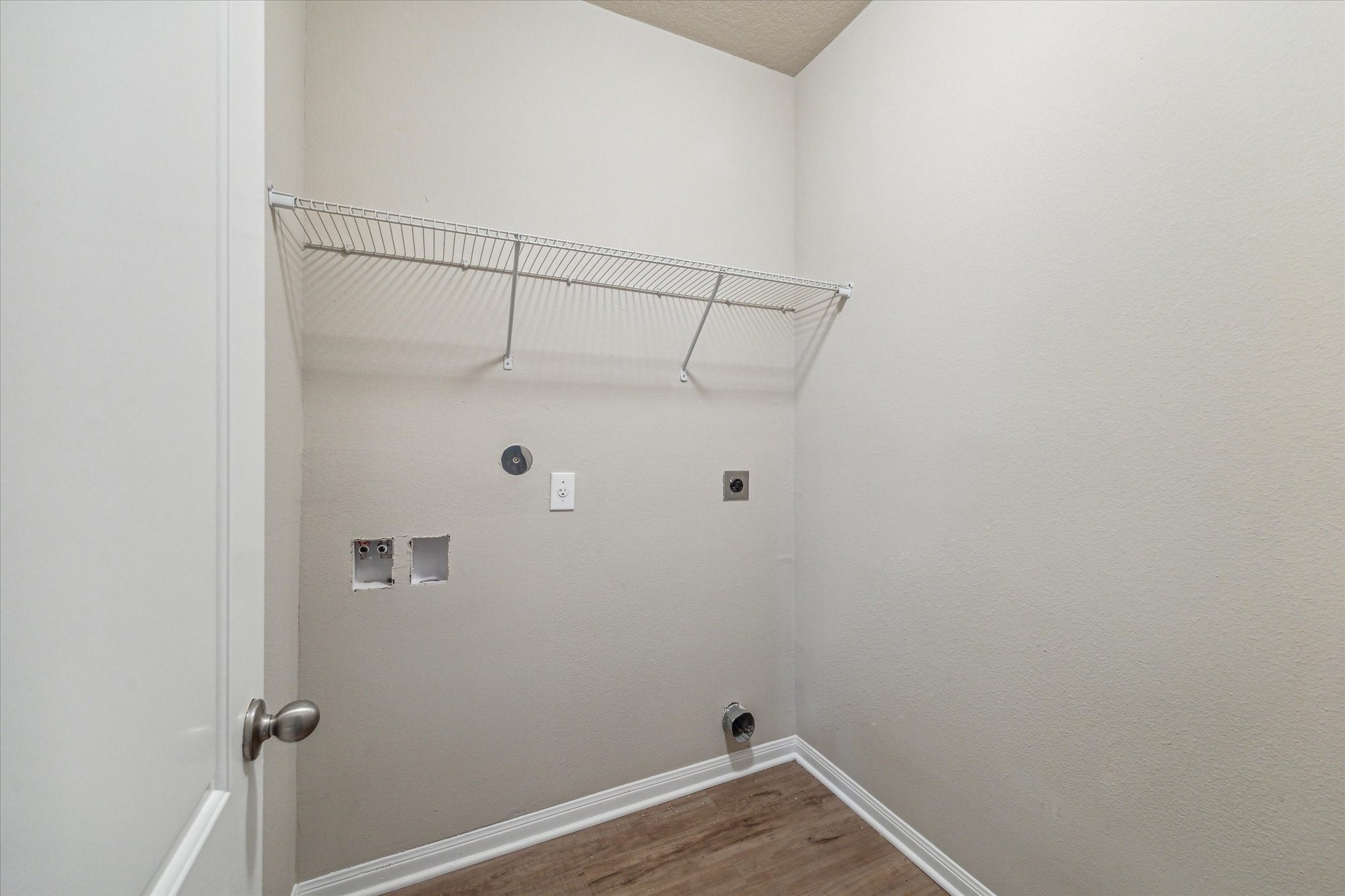 5827 Golden Cove Road Property Photo 12
