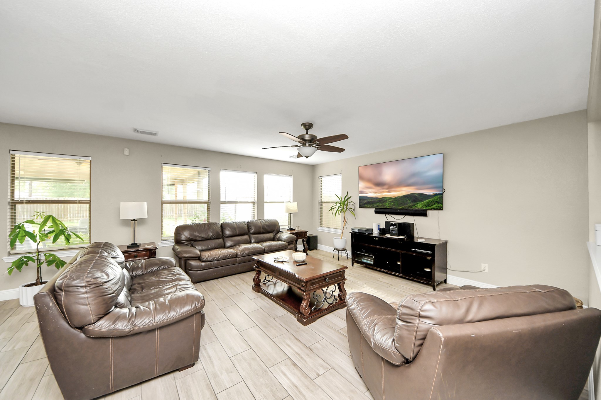 13915 Prosperity Ridge Drive Property Photo 8