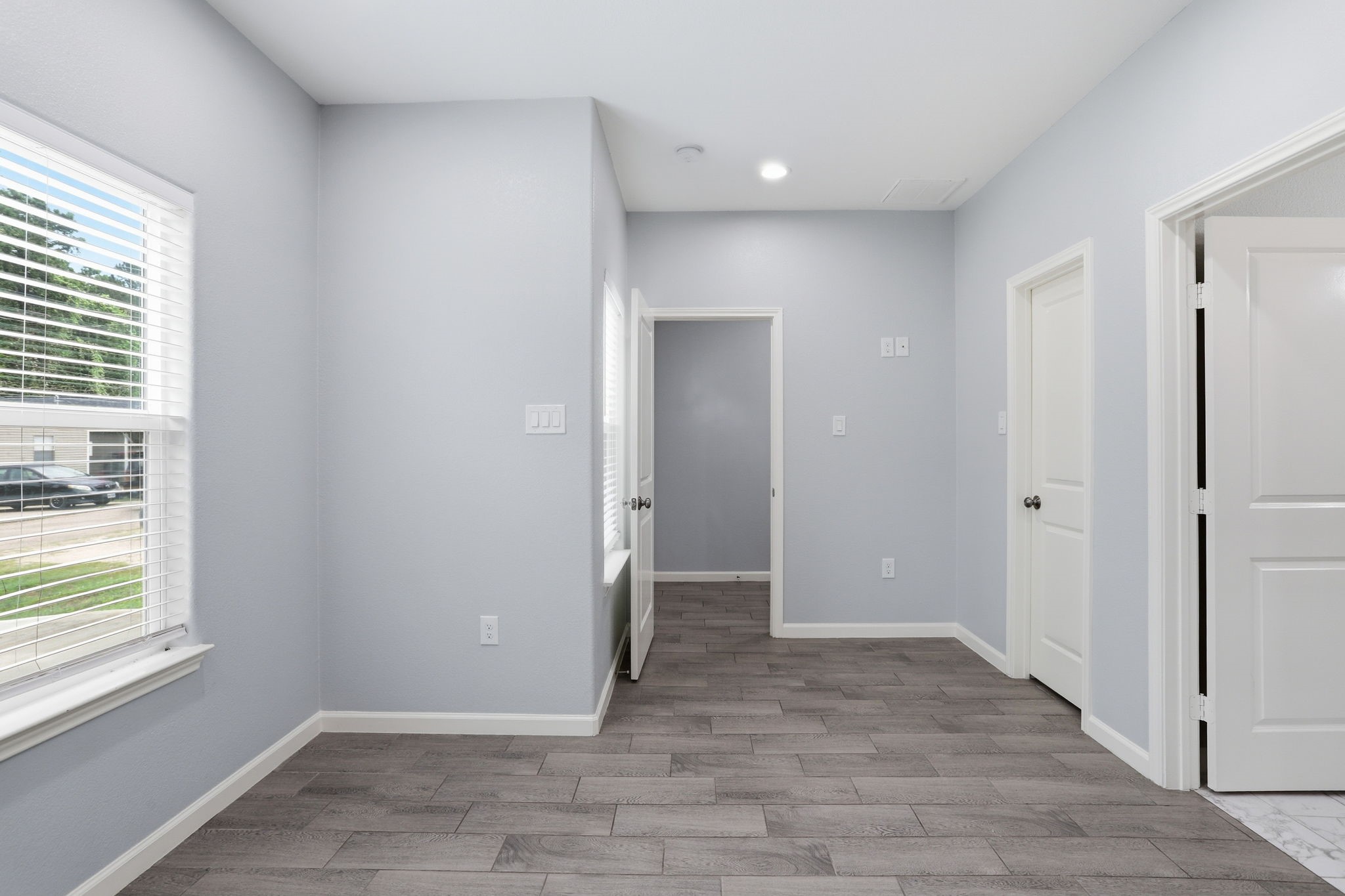 16919 Balmoral Property Photo 21