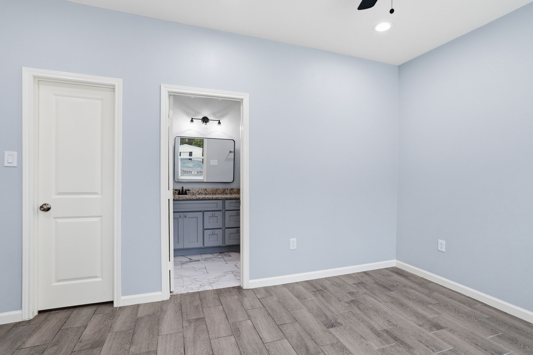 16919 Balmoral Property Photo 23