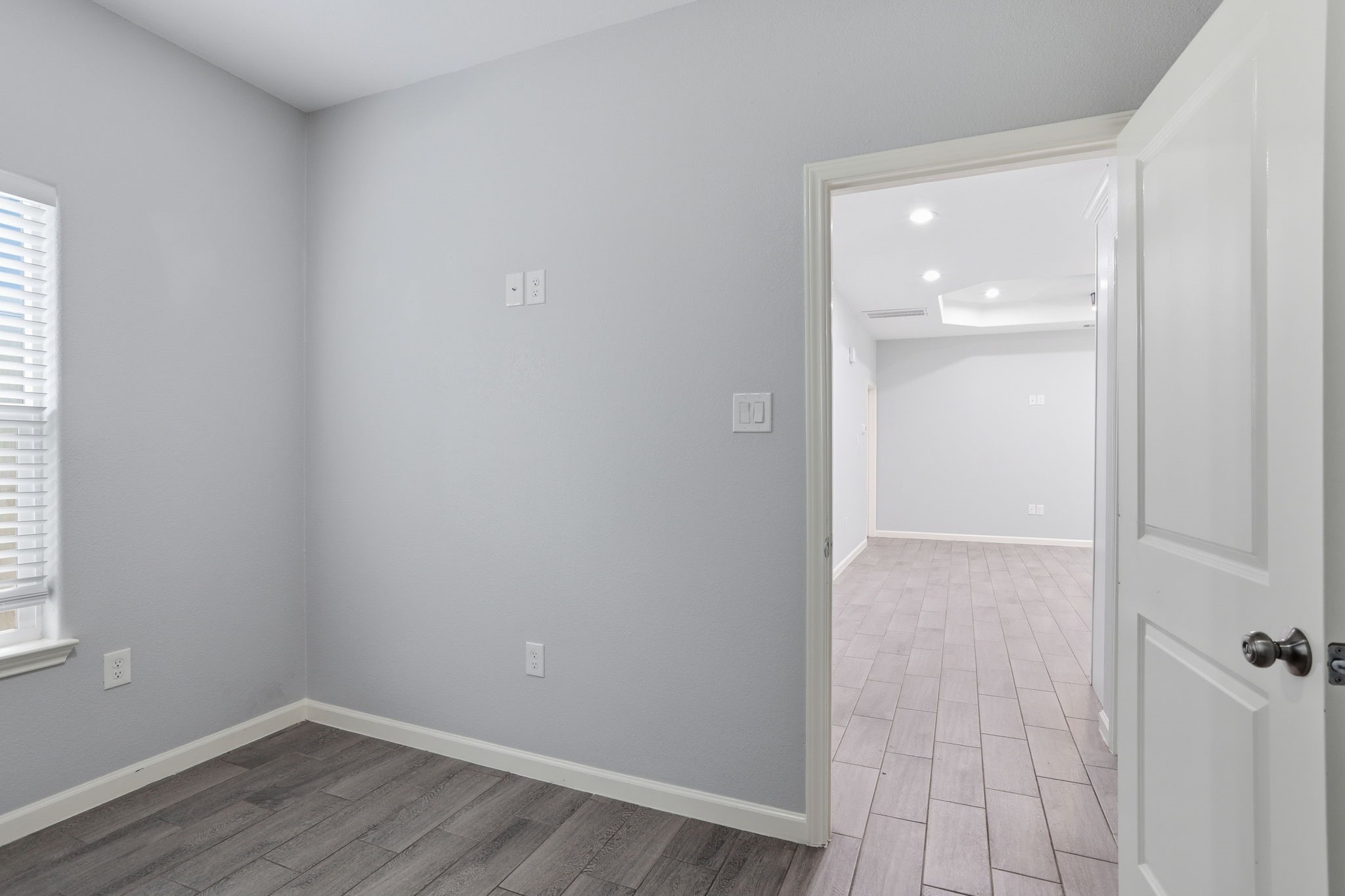 16919 Balmoral Property Photo 30