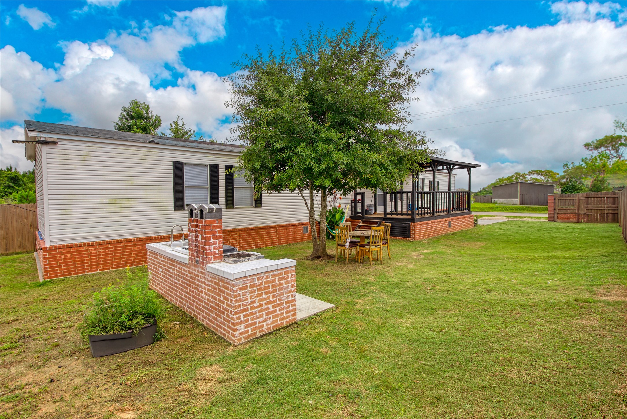 5779 Road 3550 Property Photo 14