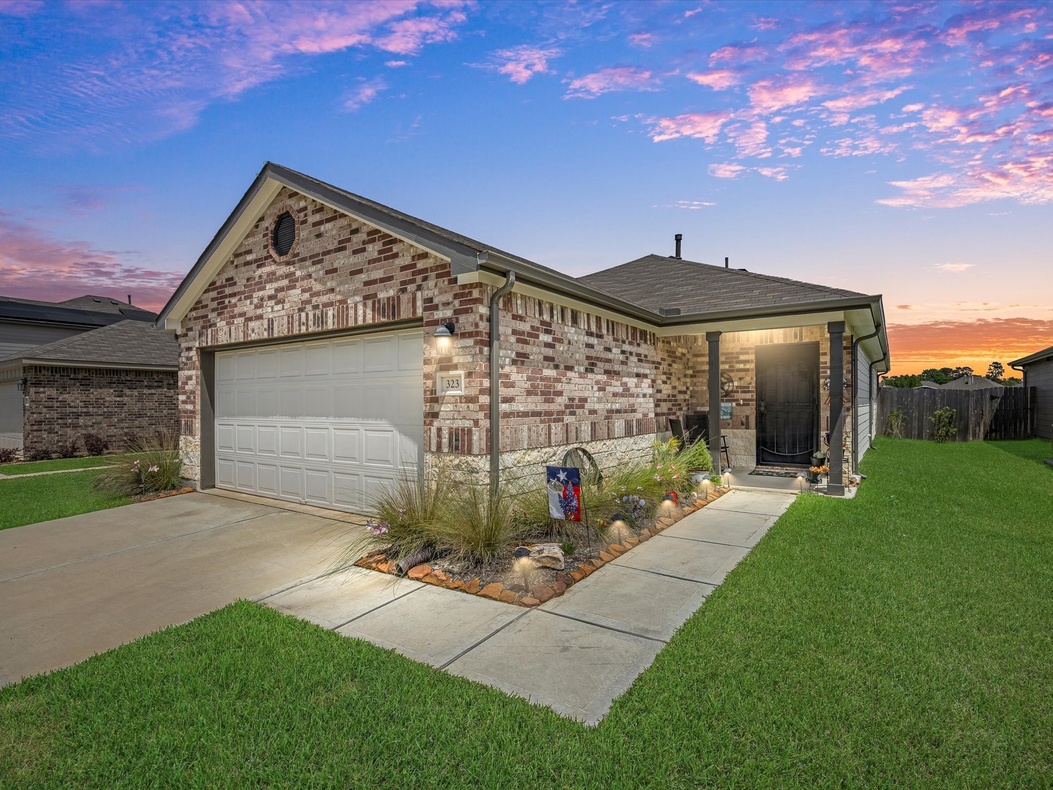 323 Cumberland Forest Drive Property Photo 1