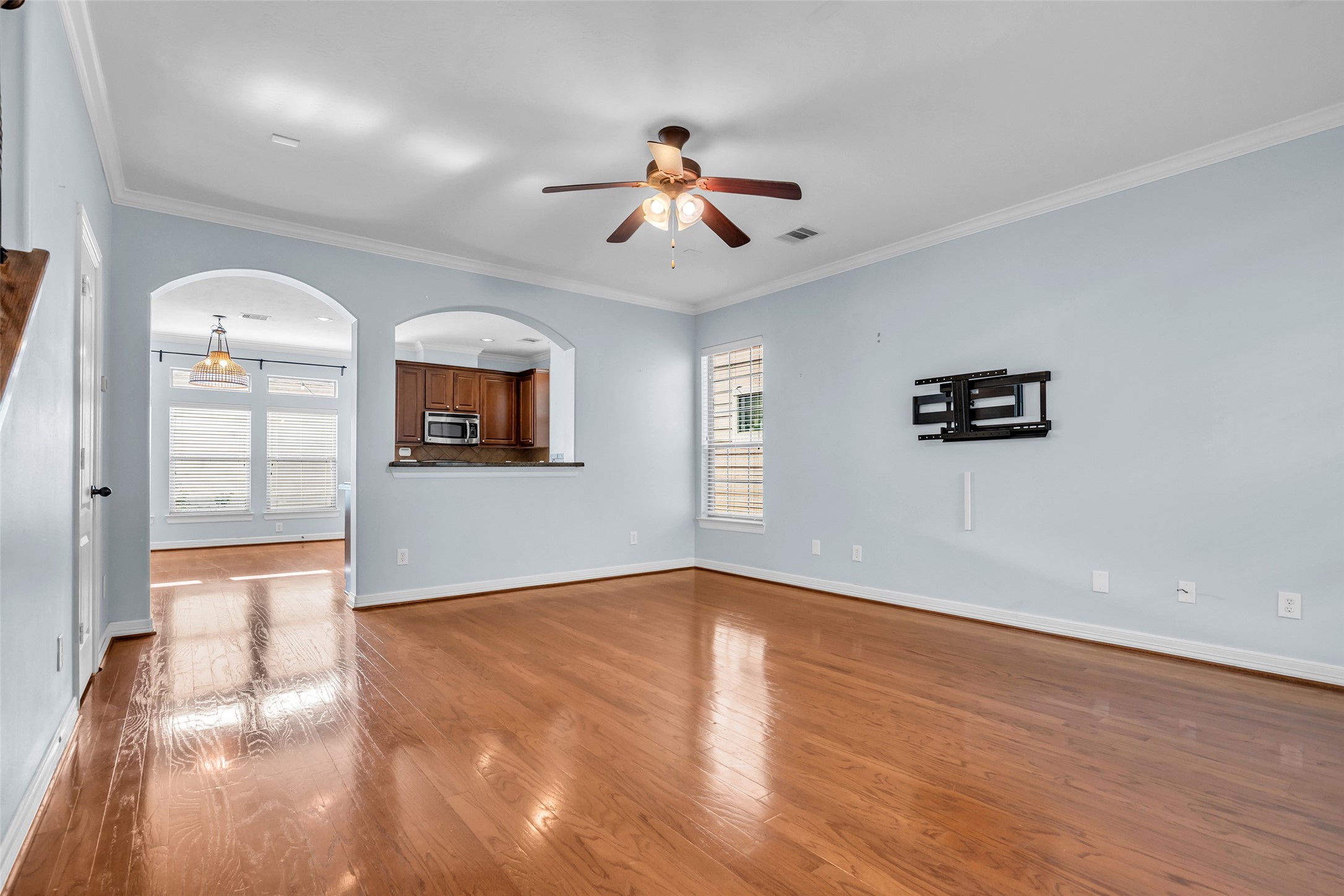 1821 Woodbend Village Court Property Photo 5