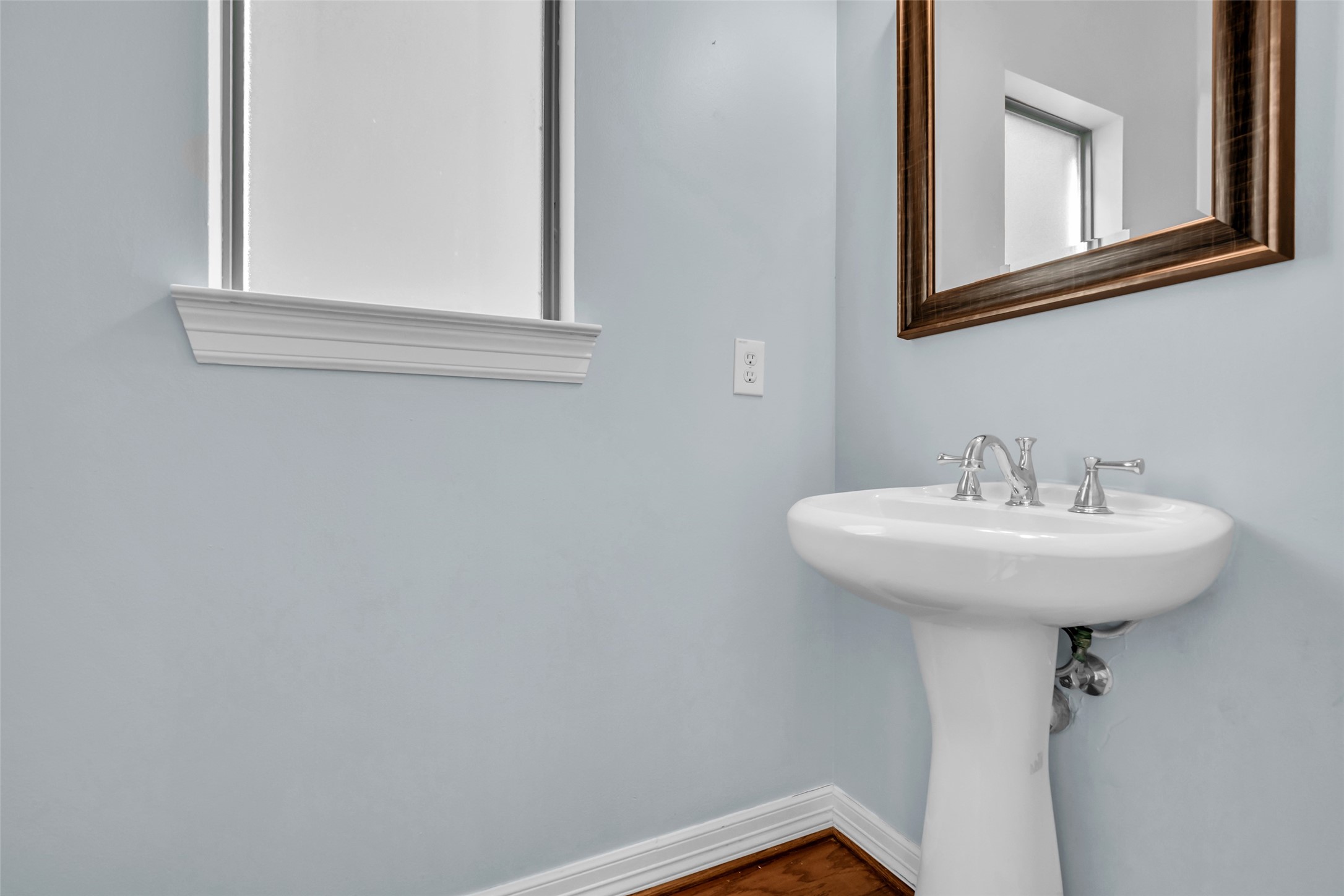 1821 Woodbend Village Court Property Photo 16