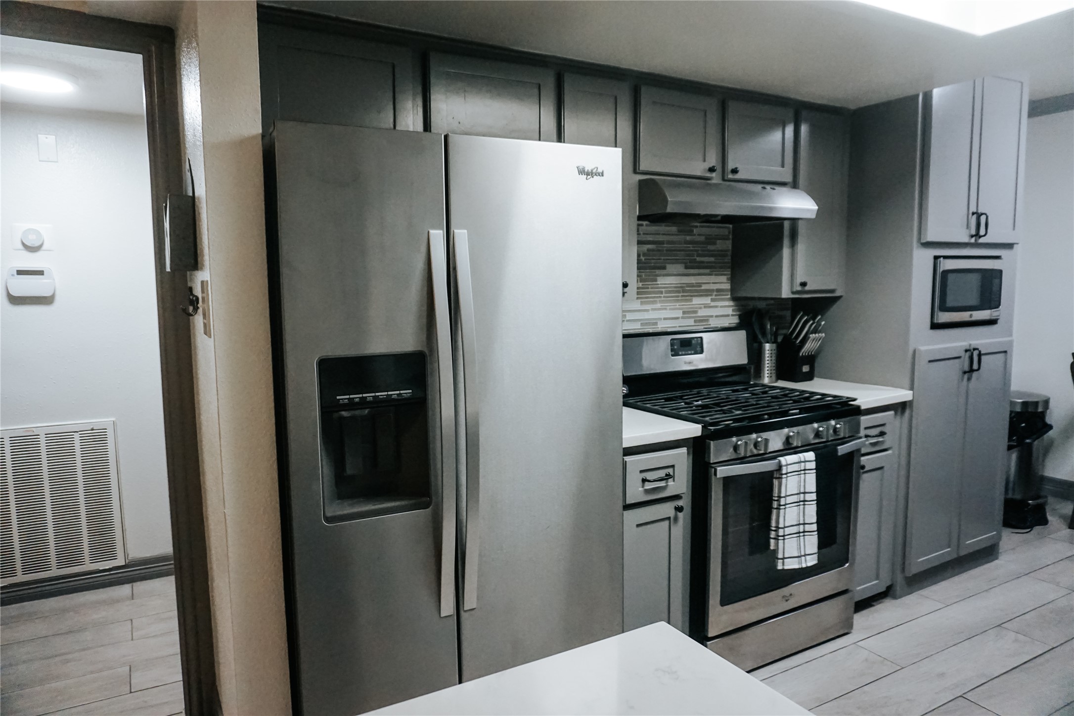 2155 Twinbrooke Drive Property Photo 4