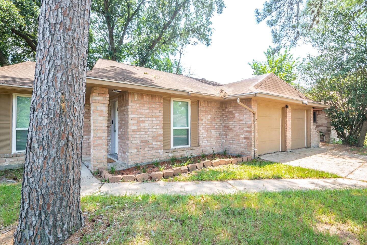 2155 Twinbrooke Drive Property Photo 18