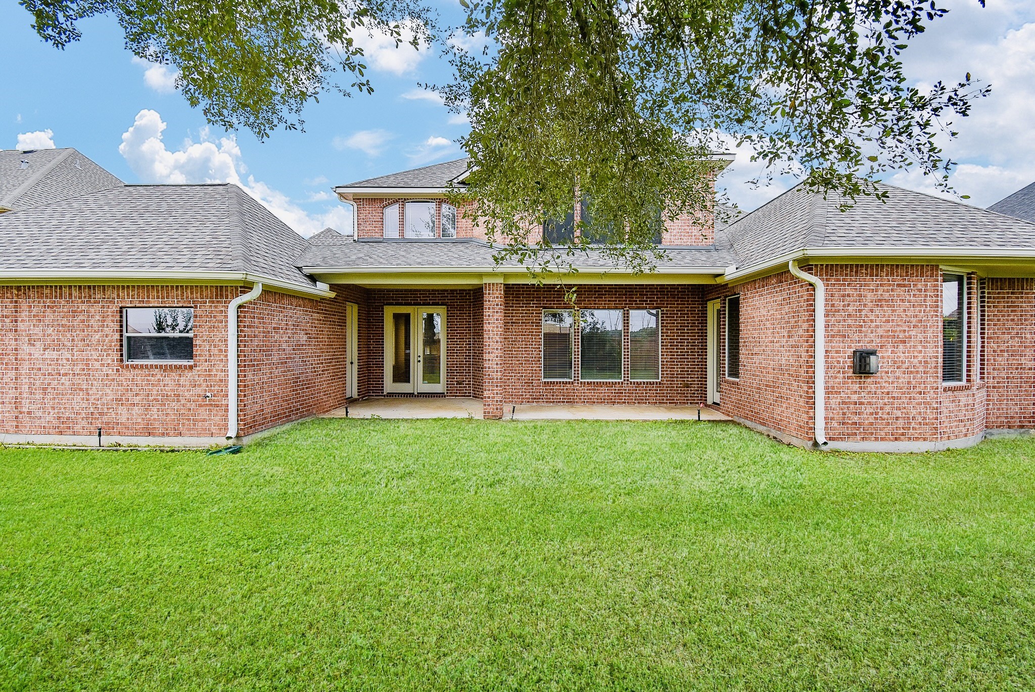 1611 Whitfield Street Property Photo 37
