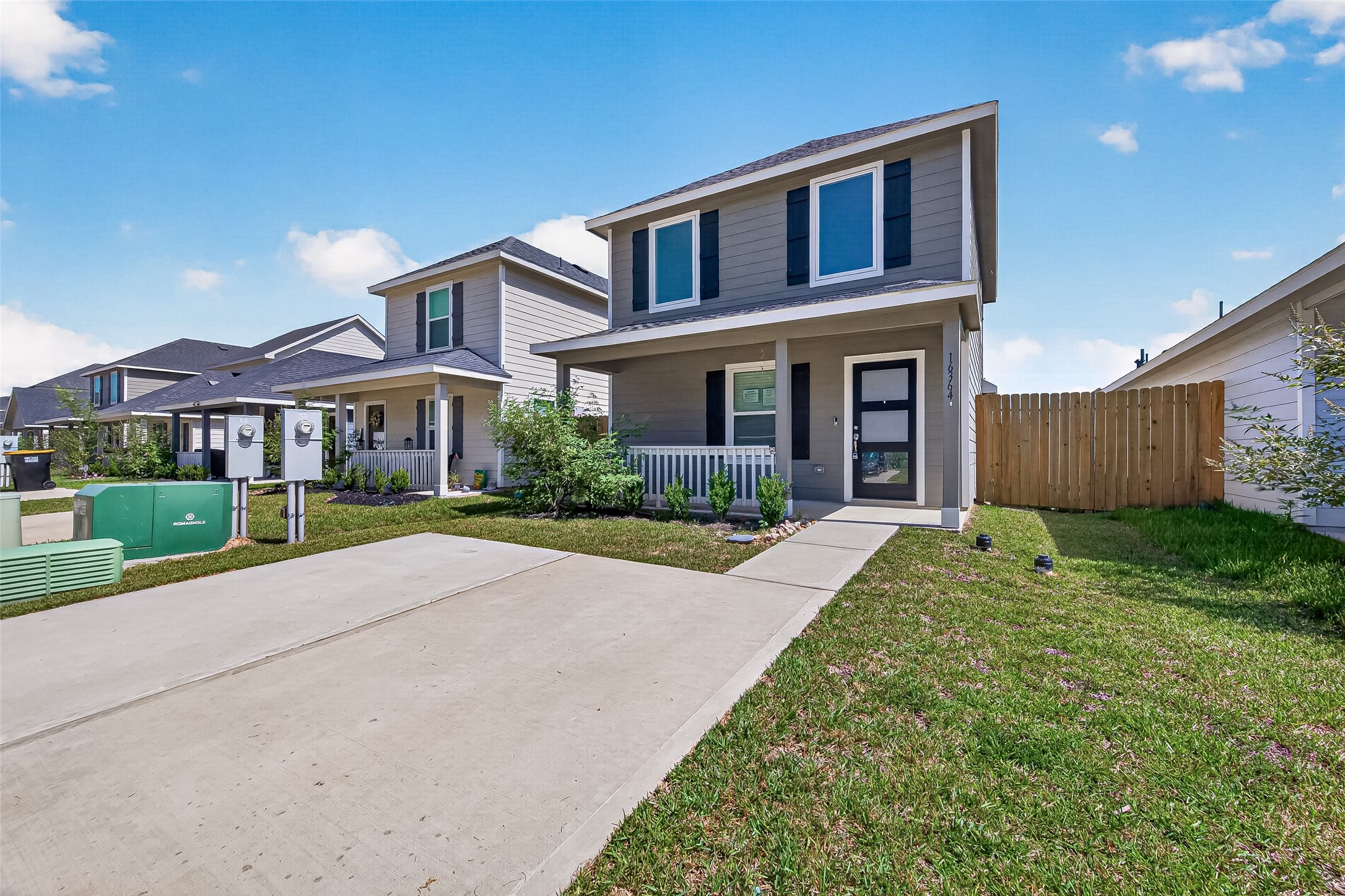 16364 Jasmine Marie Place Property Photo 3