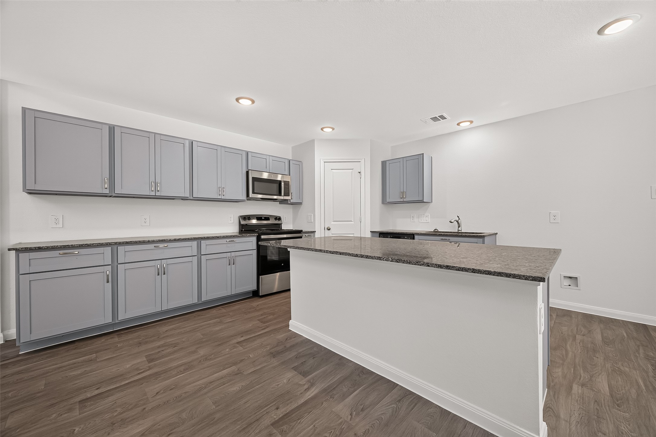 16364 Jasmine Marie Place Property Photo 13