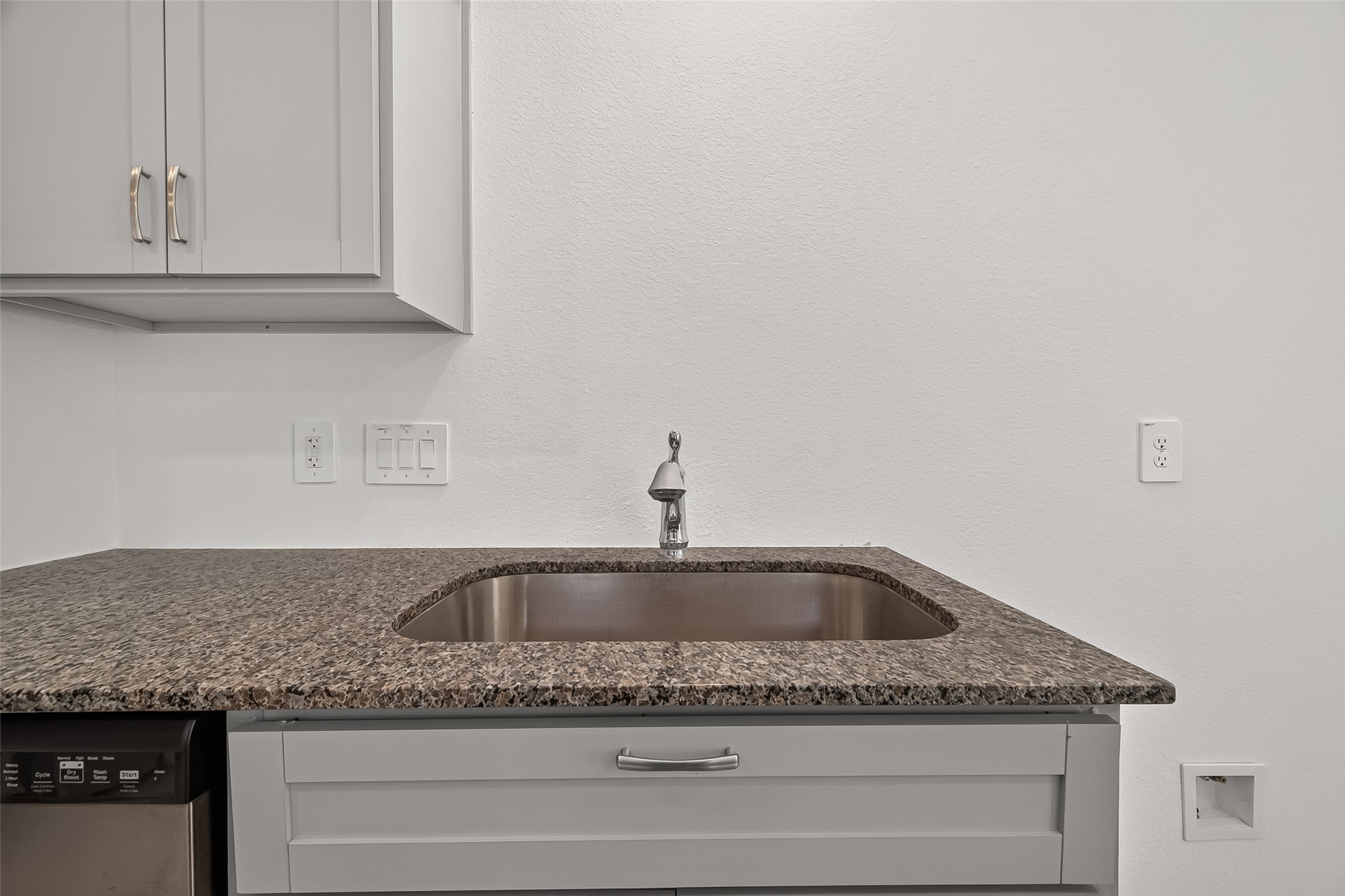 16364 Jasmine Marie Place Property Photo 15