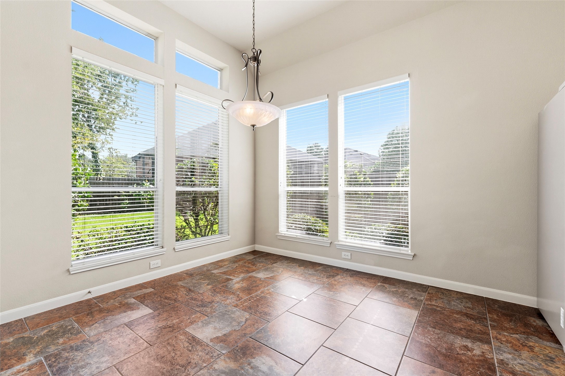 4006 Wolf Springs Court Property Photo 14