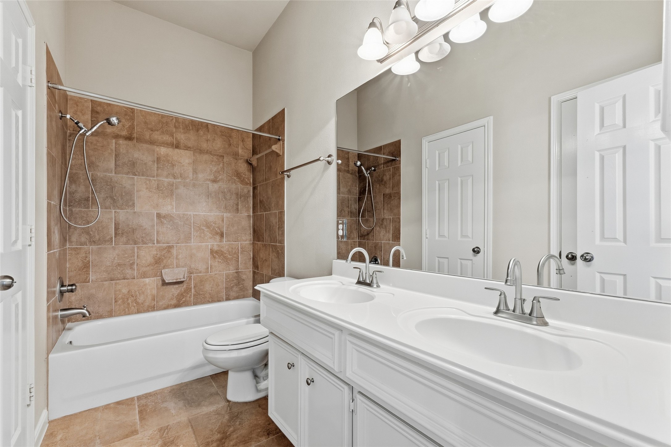 4006 Wolf Springs Court Property Photo 34
