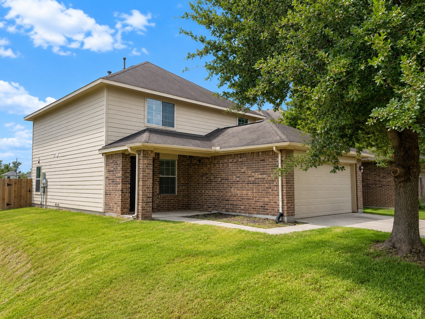 1103 Watson Crossing Way Property Photo 3