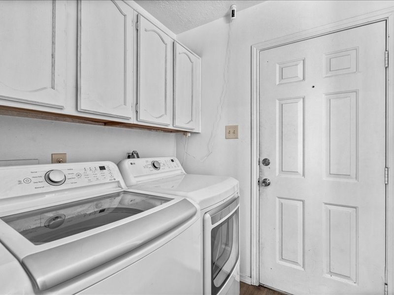 6631 Ambler Drive Property Photo 9
