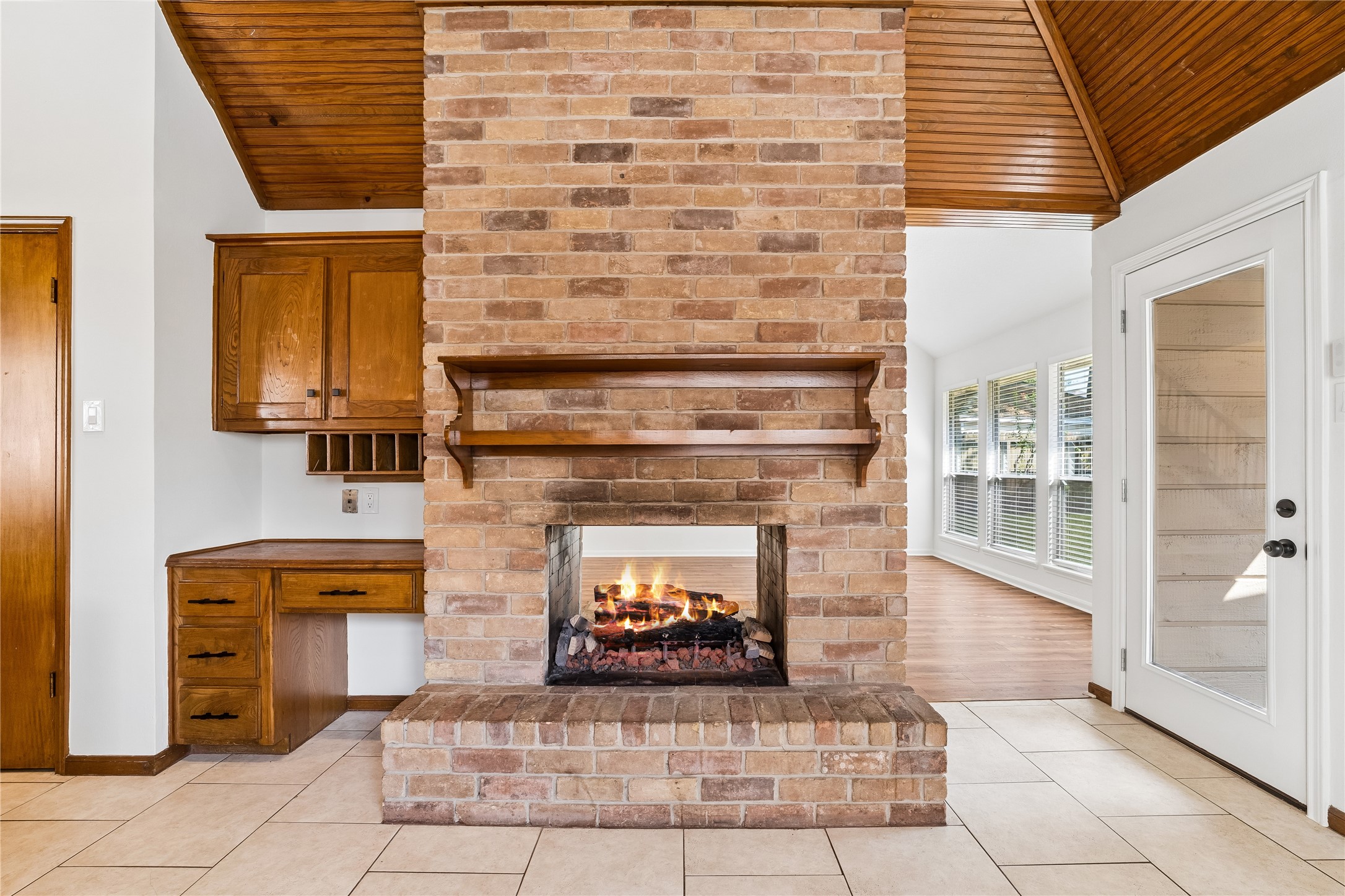 11423 Canyon Trail Drive Property Photo 13