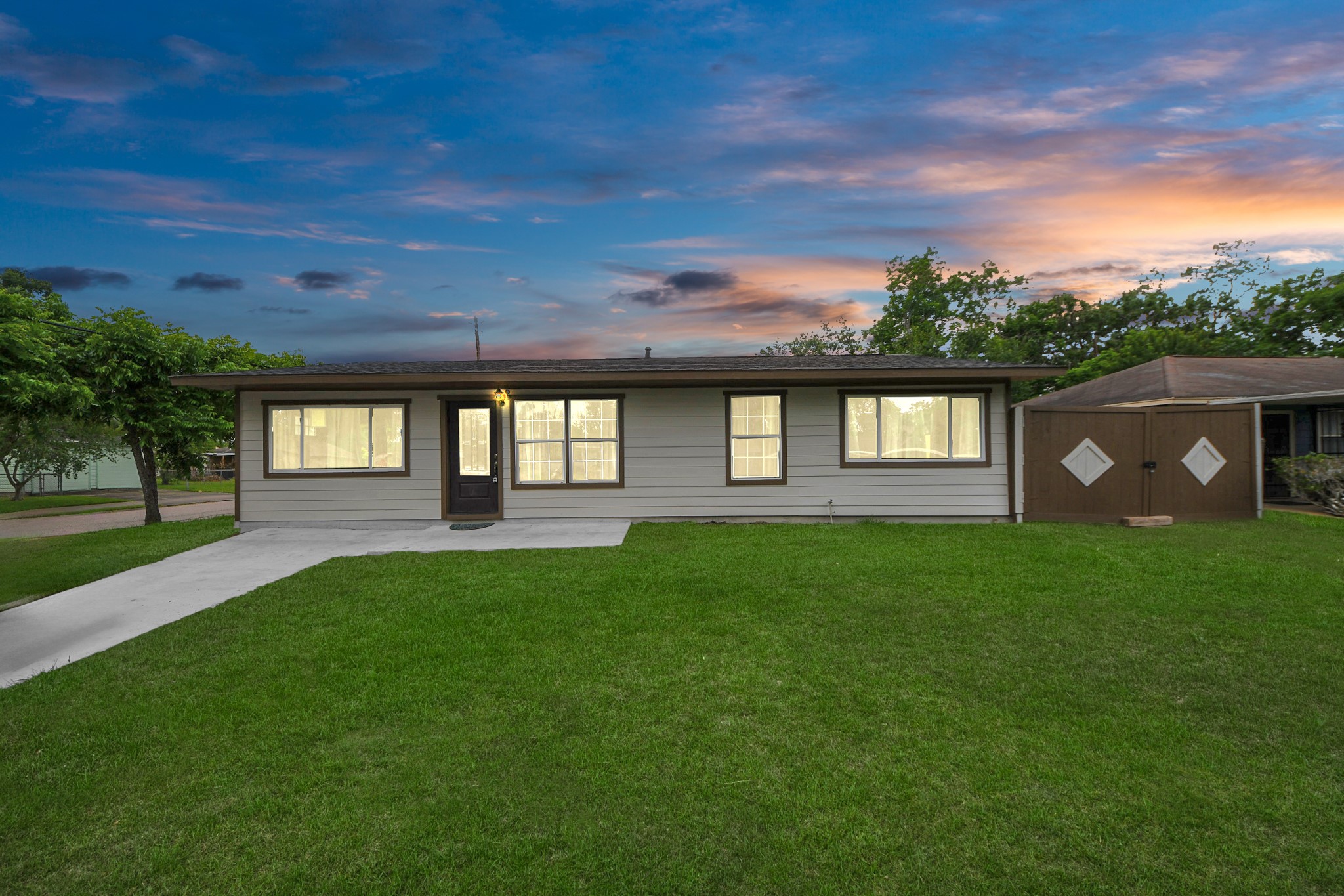 5903 Belneath Street Property Photo 1