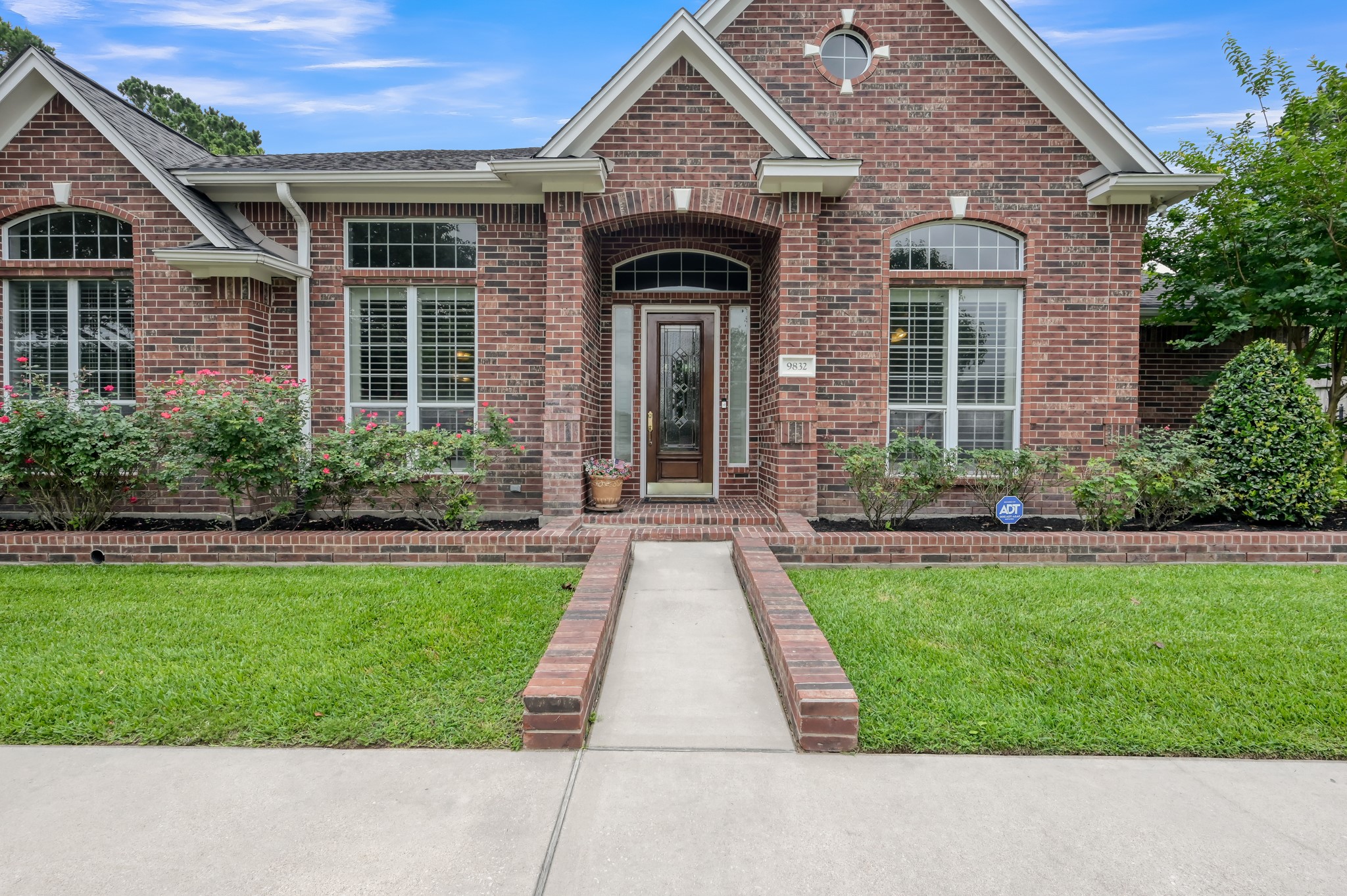 9832 W Shore Drive Property Photo 4