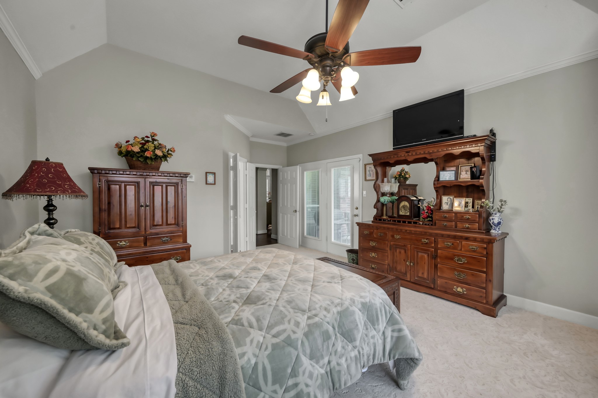 9832 W Shore Drive Property Photo 17
