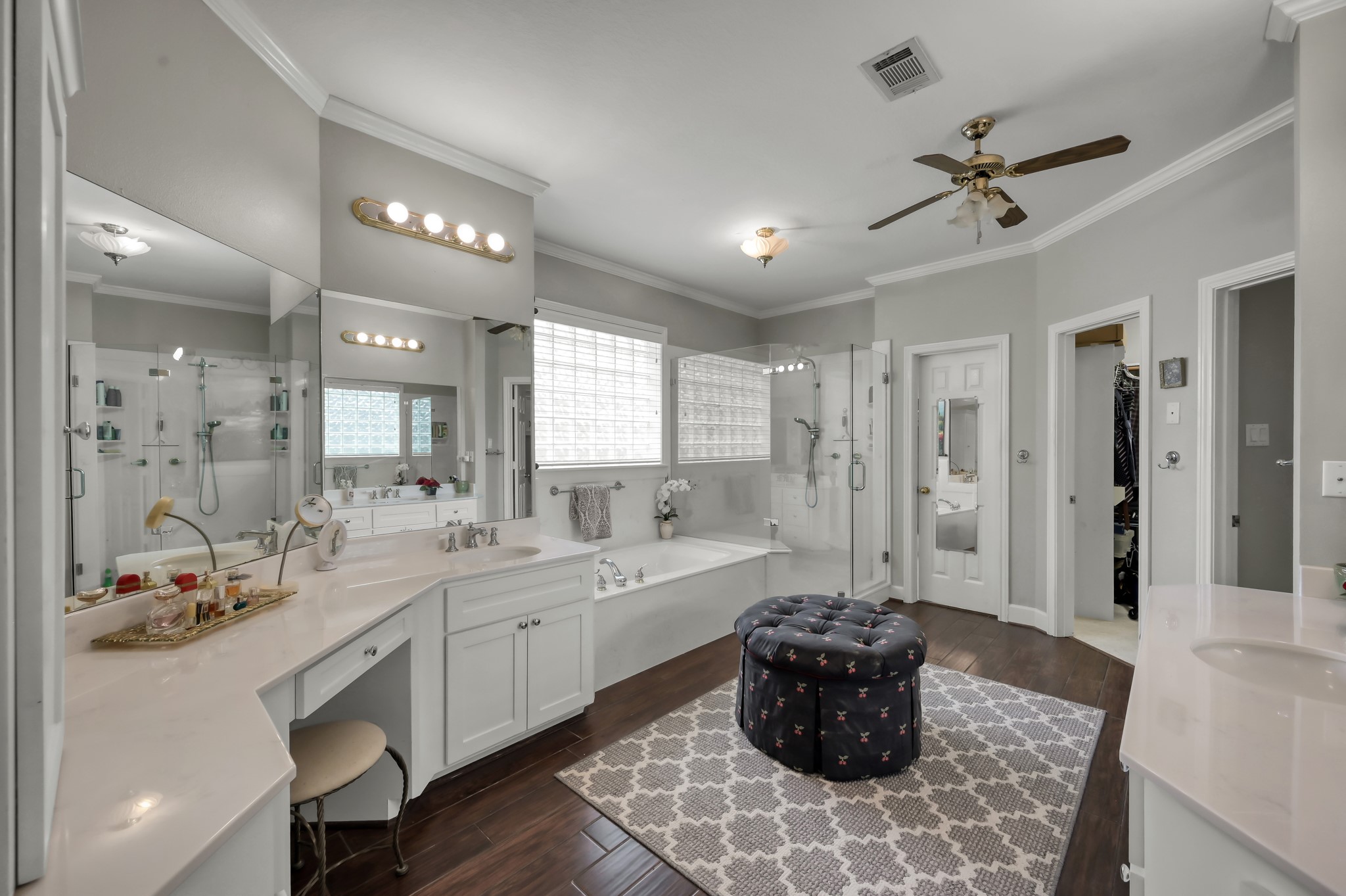 9832 W Shore Drive Property Photo 19
