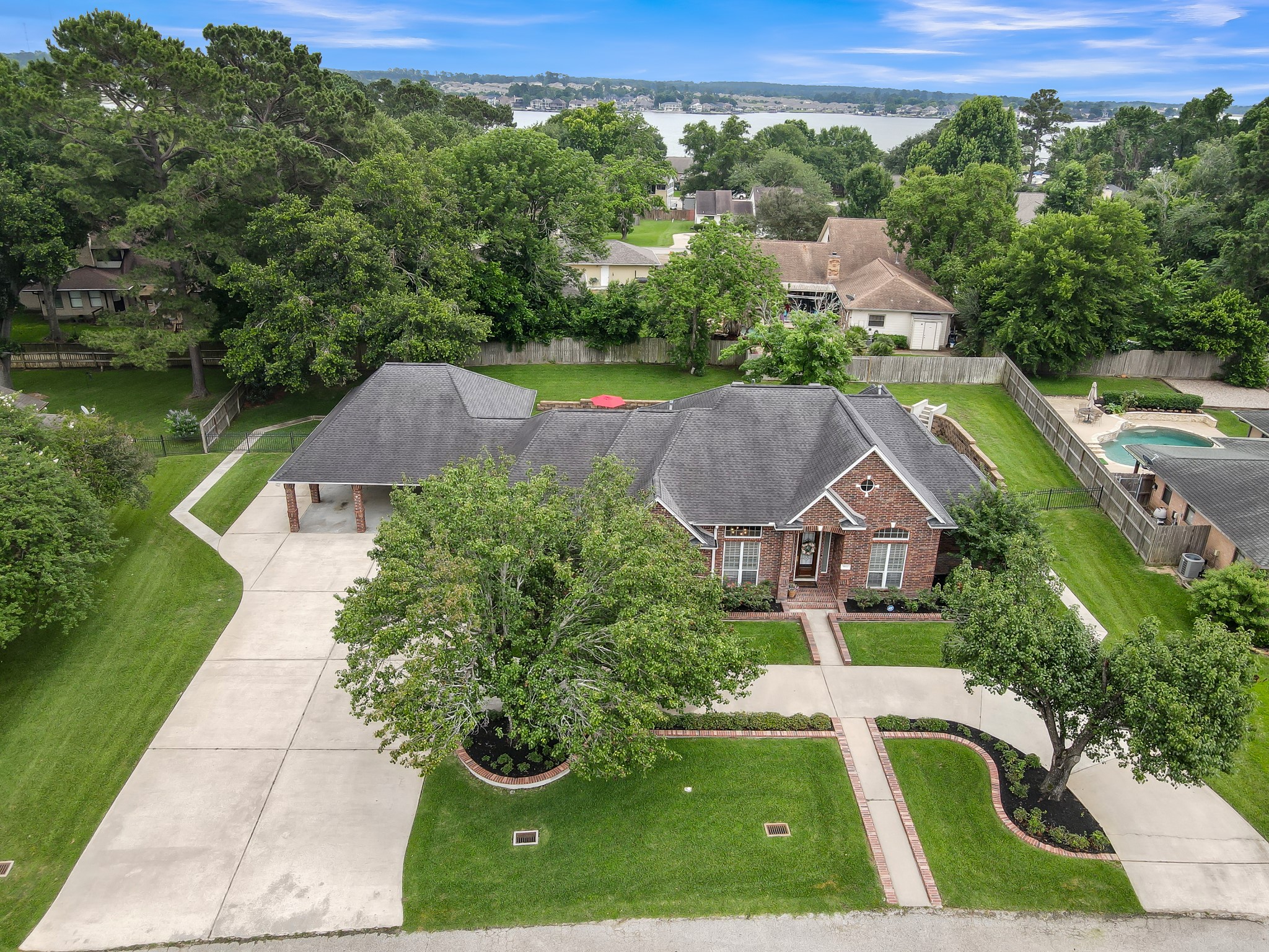 9832 W Shore Drive Property Photo 34