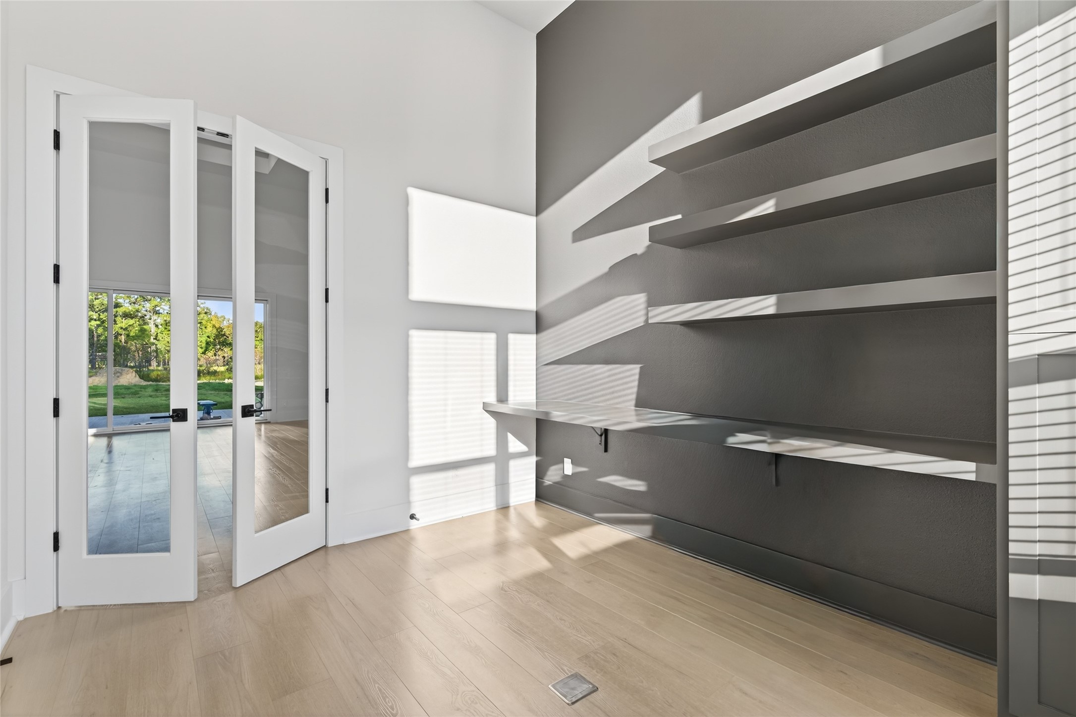 24927 Hopeview Way Property Photo 10