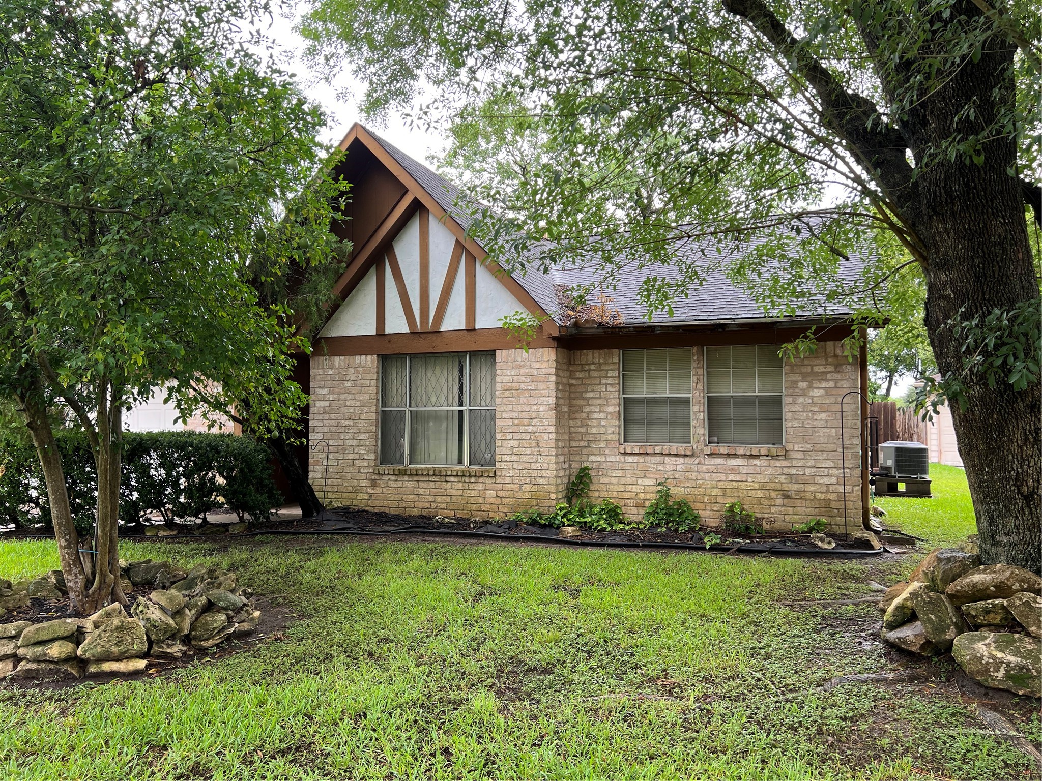 2915 Cherry Springs Drive Property Photo 2